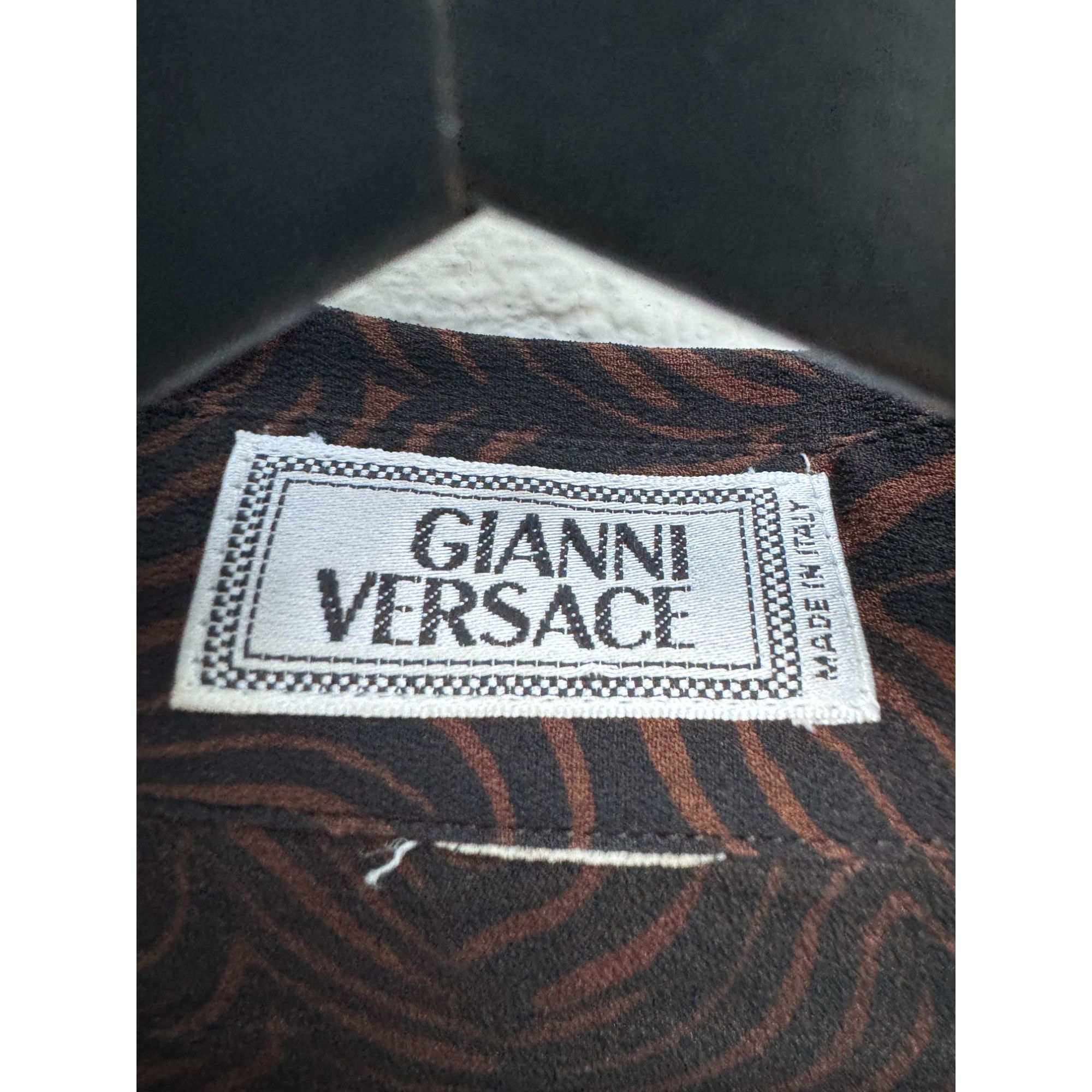 Versace Brown Silk Printed Leopard Shirt Size M / US 6-8 / IT 42-44 - 5 Thumbnail