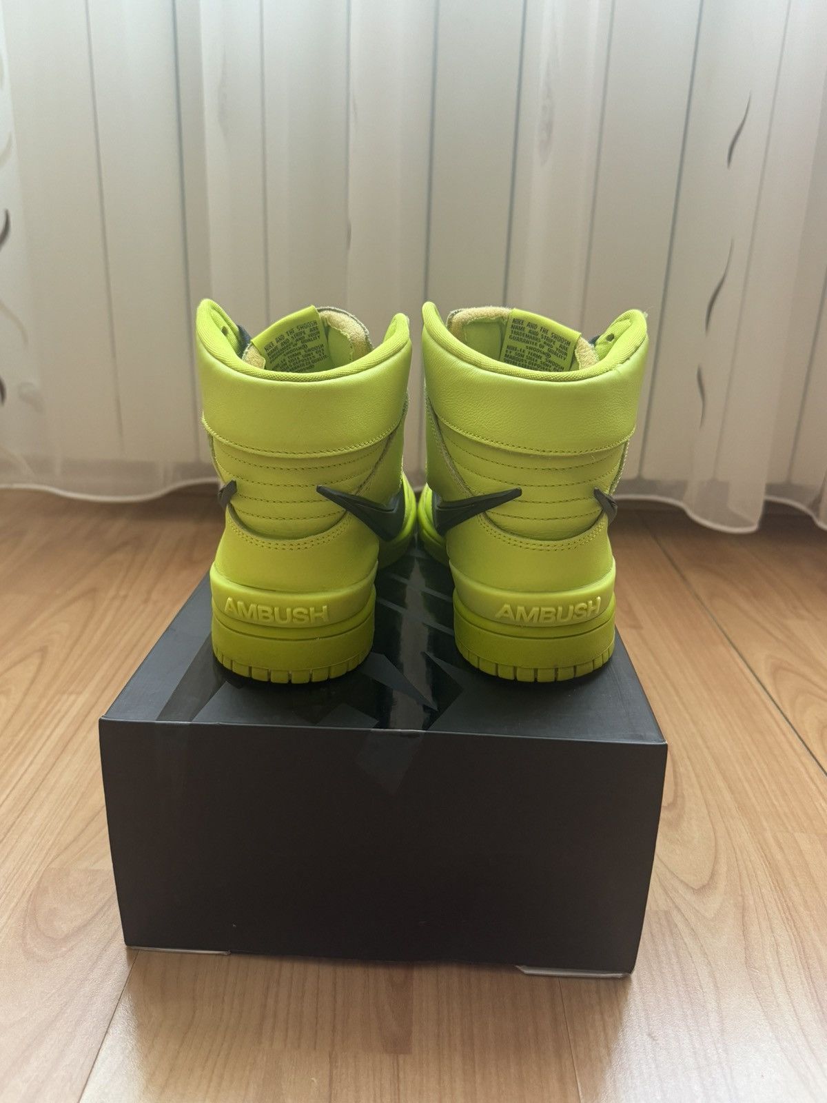 Ambush Design × Nike Nike Dunk High AMBUSH Flash Lime Size US 8 / EU 41 - 4 Thumbnail