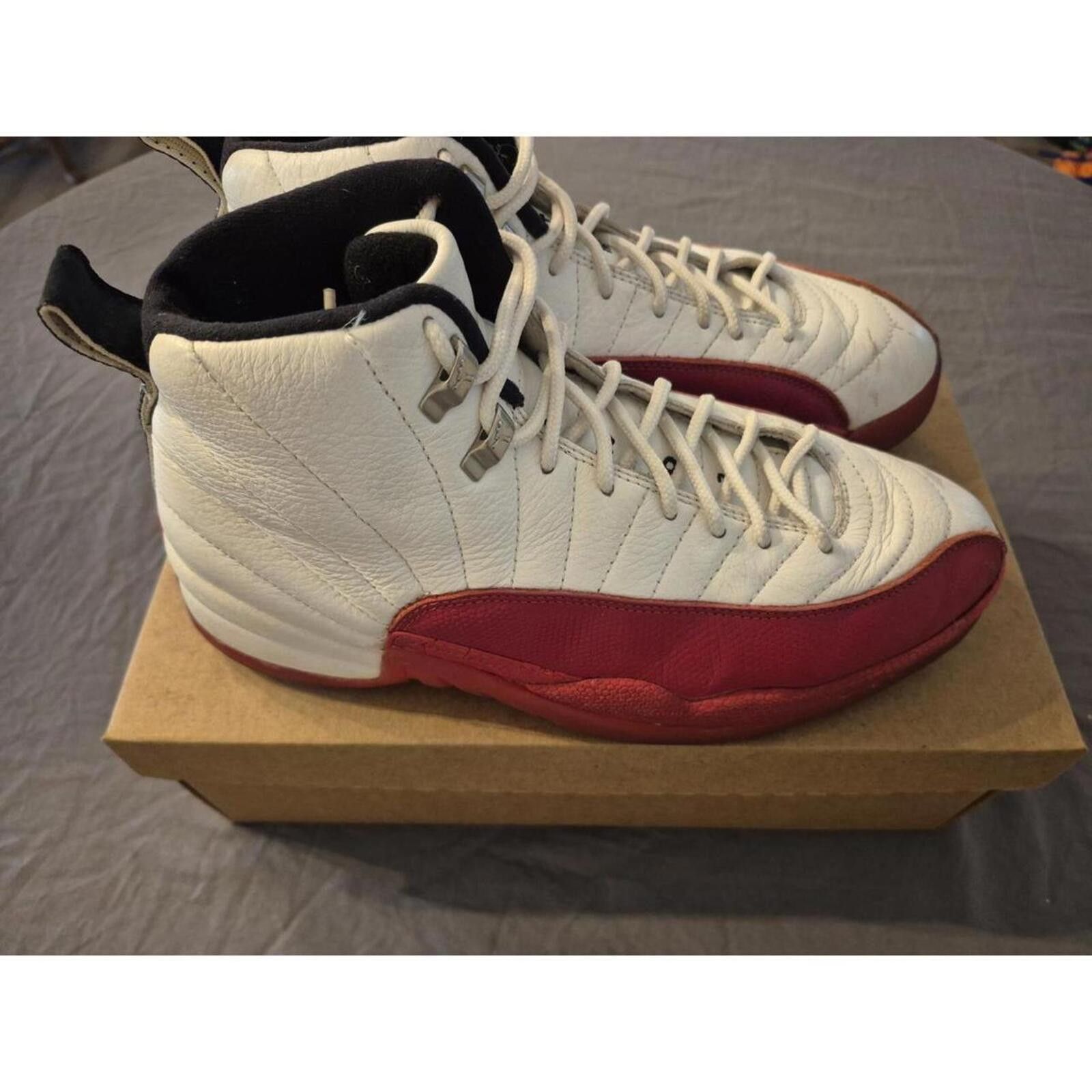 Other 1997 Air Jordan 12 M Cherry Red Size US 10 / EU 43 - 1 Thumbnail