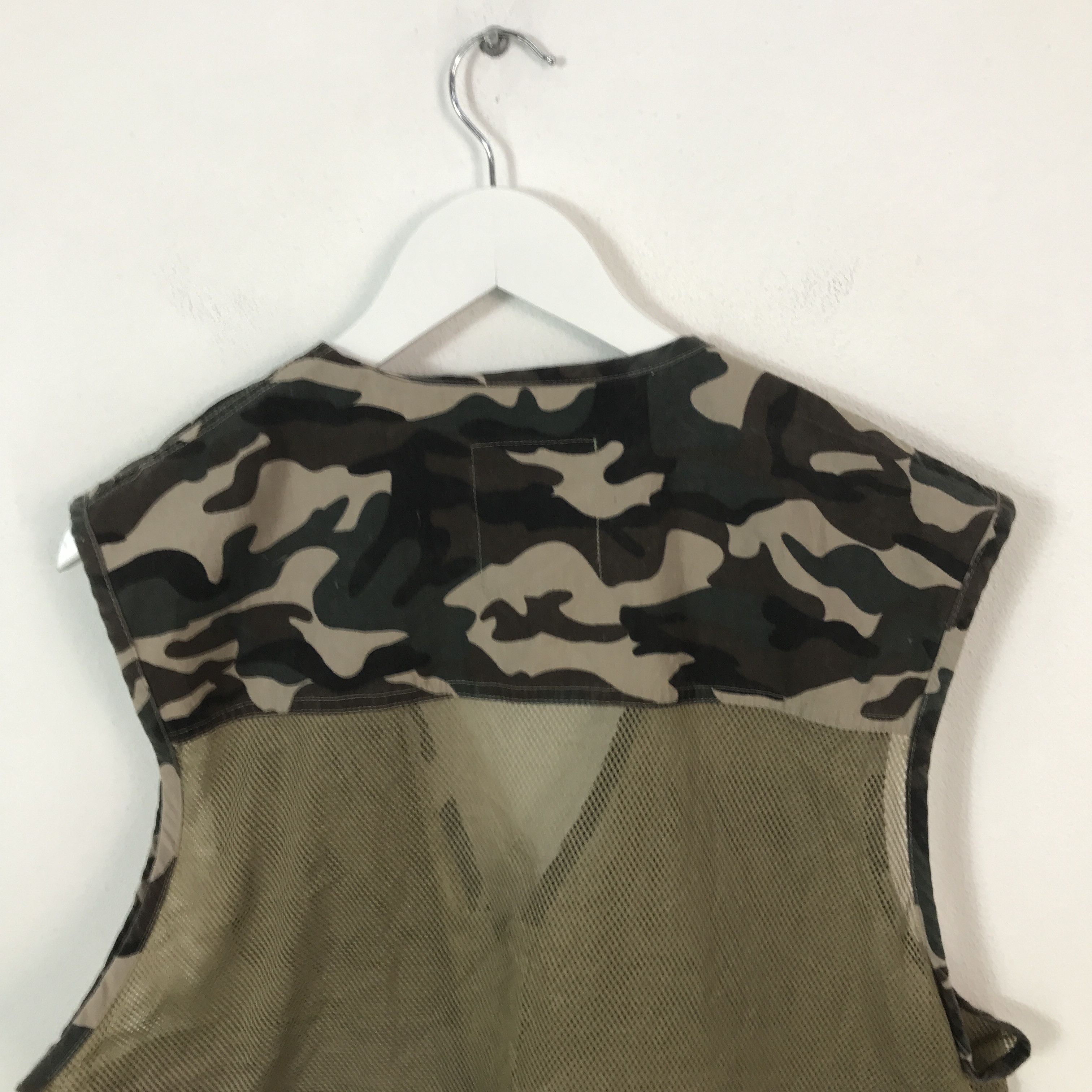 Japanese Brand Mountain Camo Military Vest Jacket Size US L / EU 52-54 / 3 - 4 Thumbnail