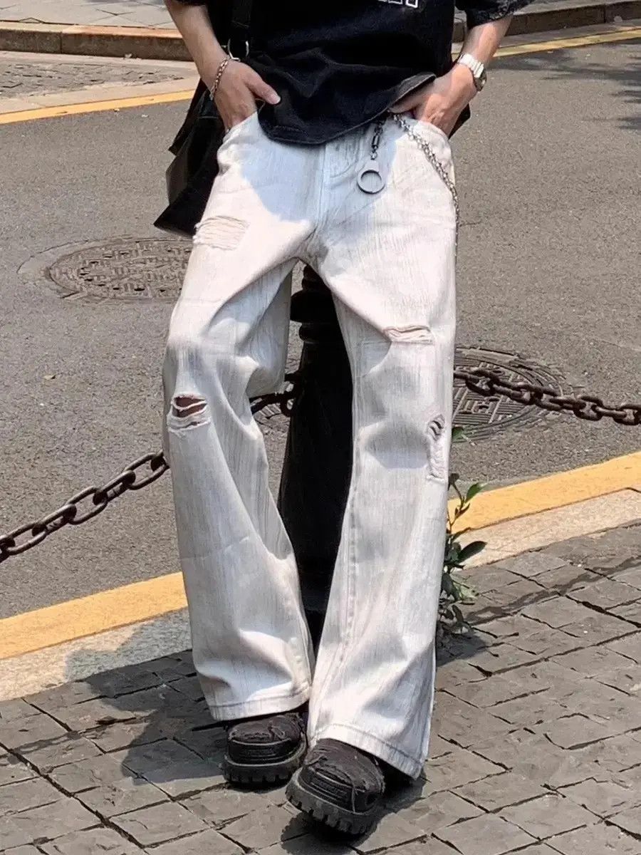 Japanese Brand Retro loose ripped jeans Size US 30 / EU 46 - 2 Thumbnail