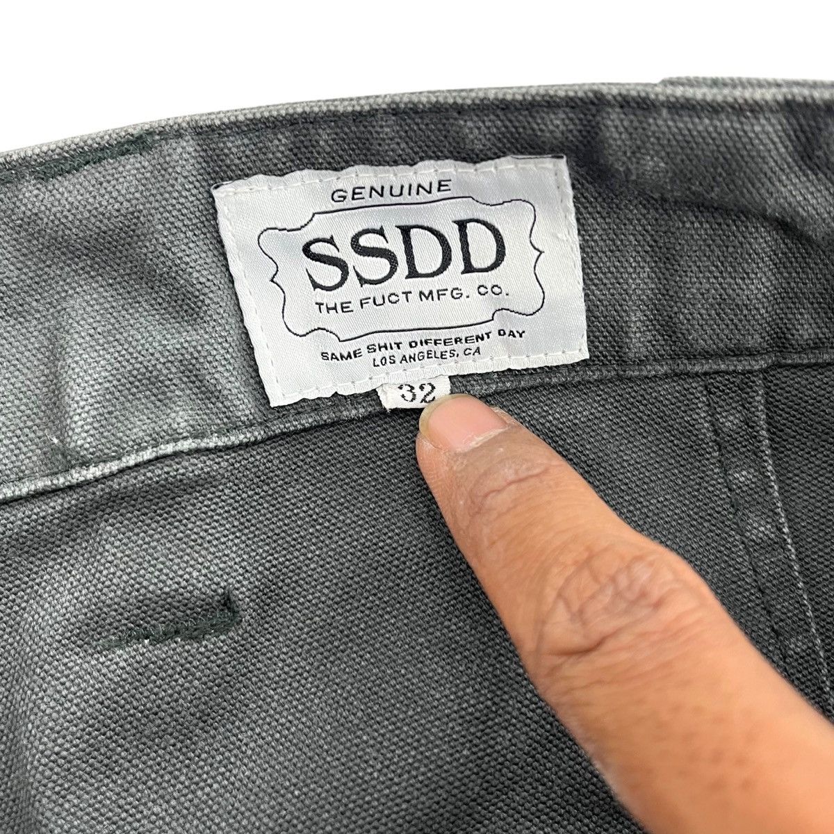 FUCT × Vintage Vintage FUCT SSDD Skateboards Carpenter Canvas Pants Size US 34 / EU 50 - 7 Thumbnail