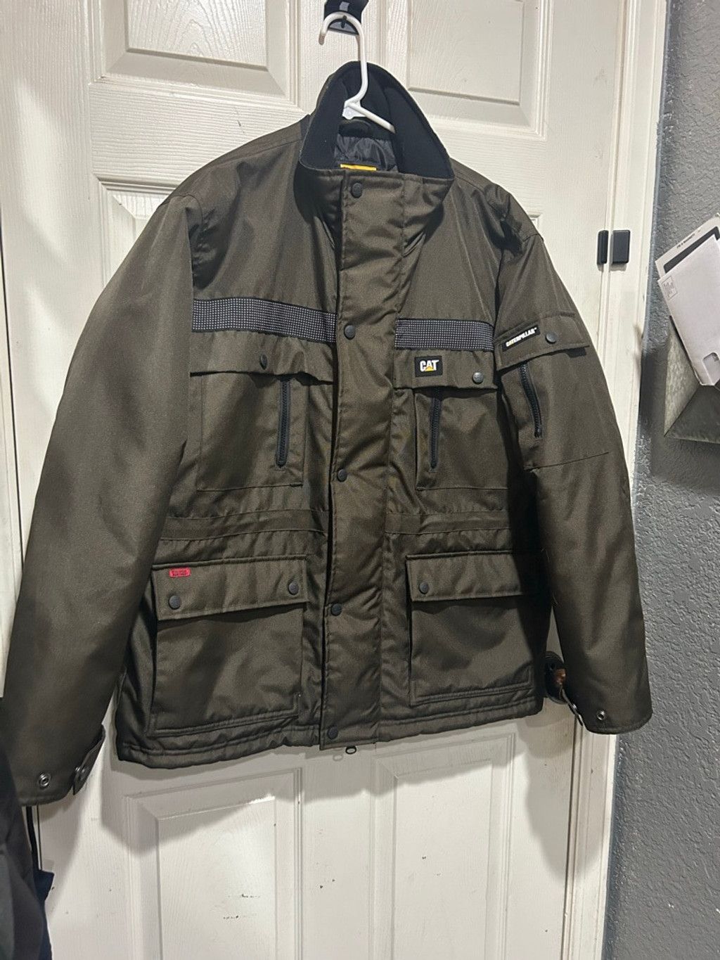 Caterpillar Men's CAT Brown Quilted Workwear Jacket L Size US L / EU 52-54 / 3 - 1 Thumbnail