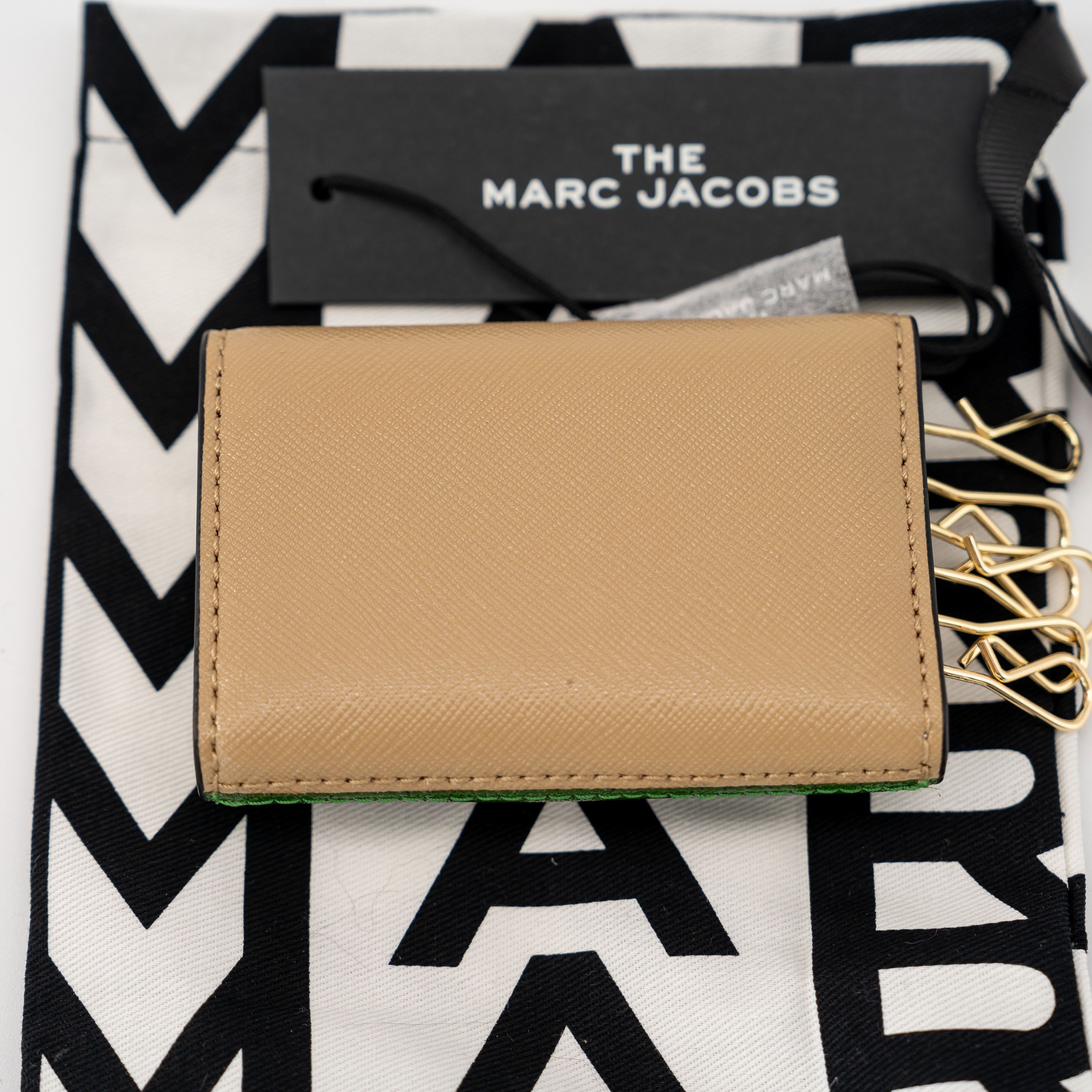 Marc Jacobs Marc Jacobs Key Case 6-Piece J Snapshot Green Beige Size ONE SIZE - 2 Thumbnail