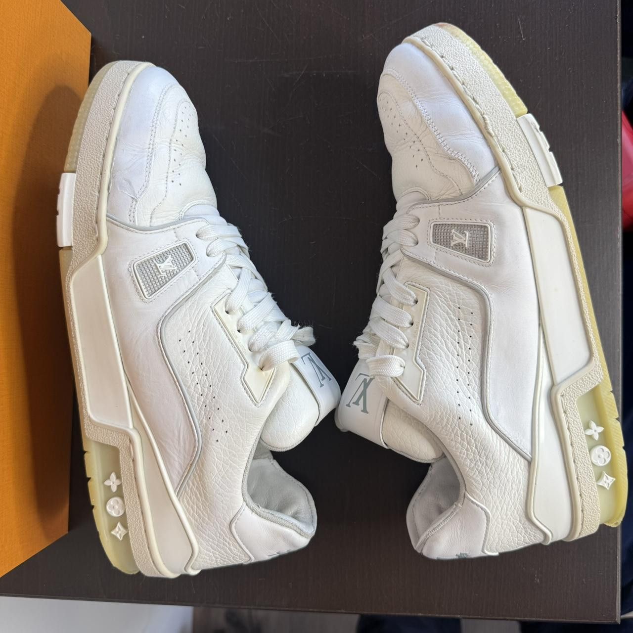 Louis Vuitton Louis Vuitton Oversize Sneakers Trainers All White Size US 11.5 / EU 44-45 - 3 Thumbnail
