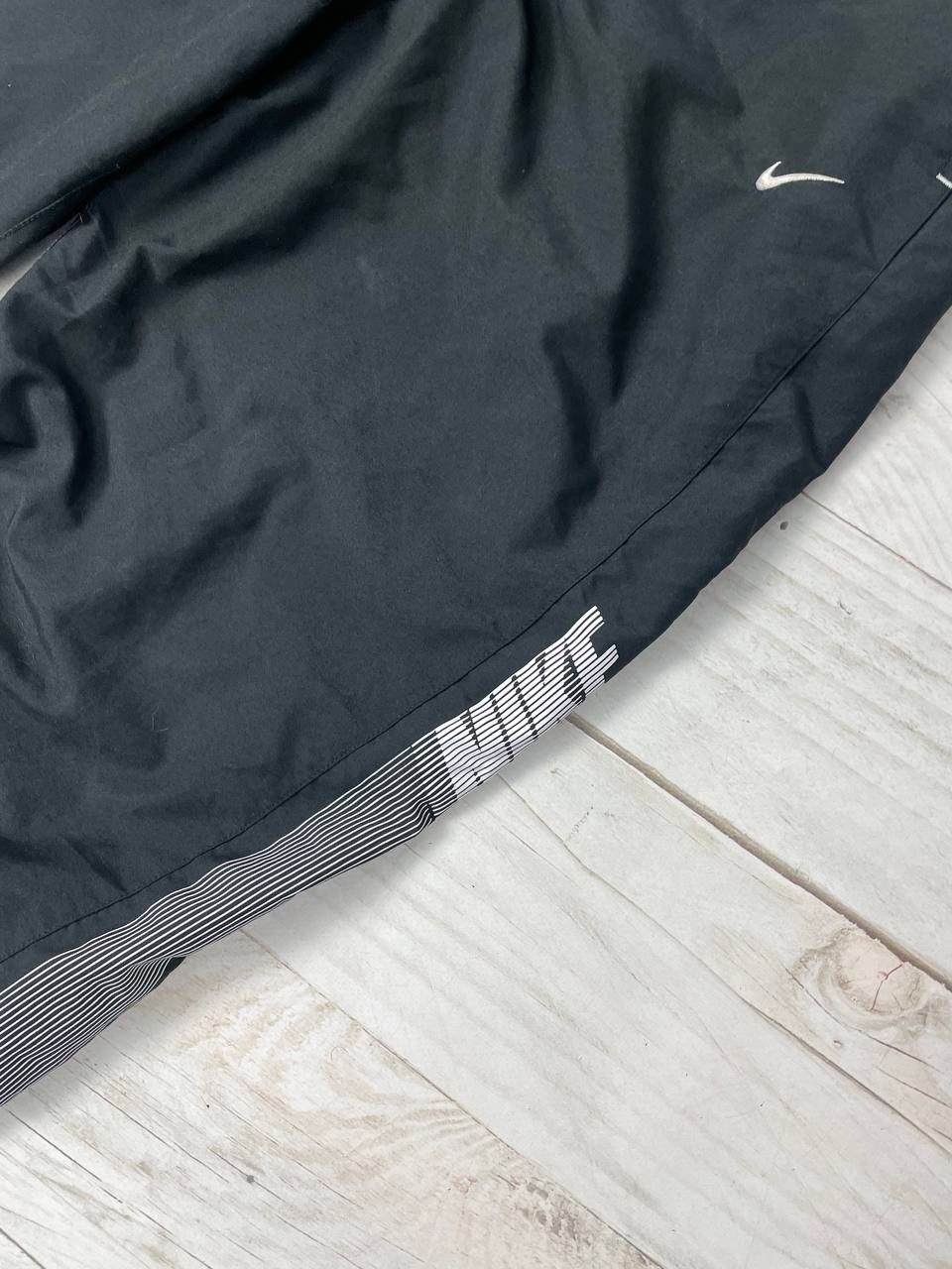 Nike Nike Nylon Track Pants Striped 00s Swoosh Big Logo Size US 32 / EU 48 - 10 Thumbnail