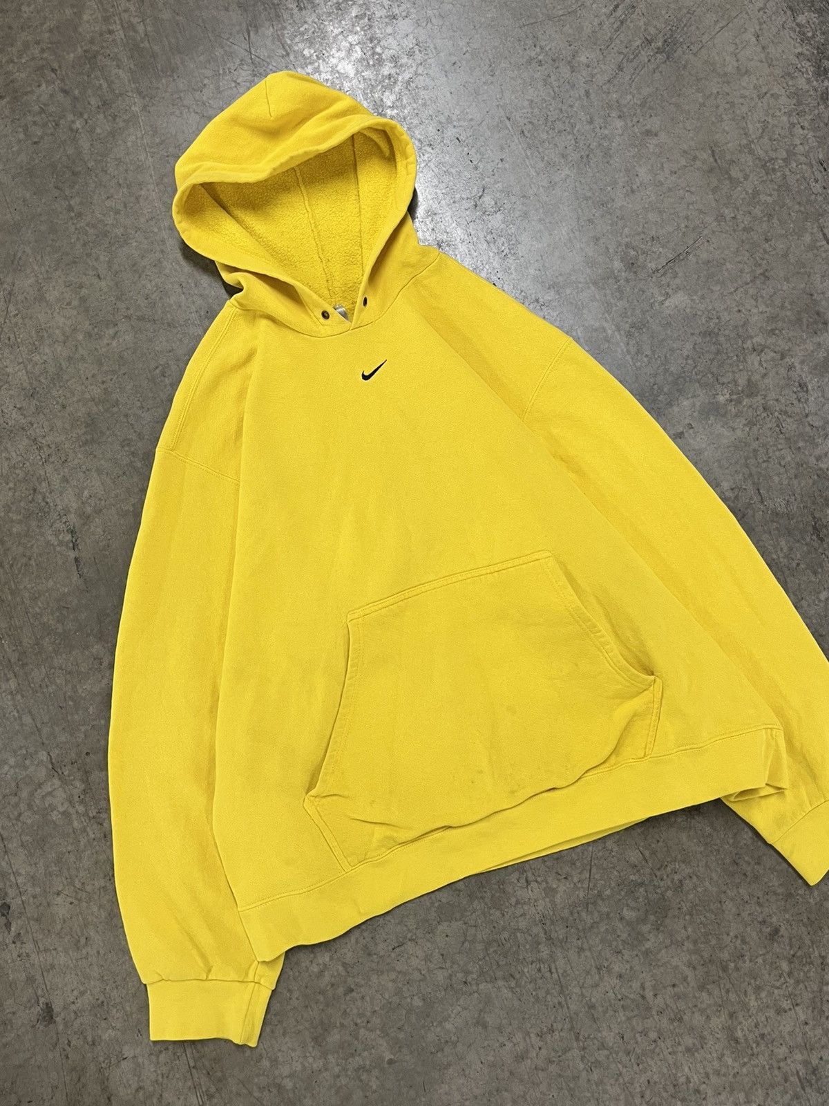 Nike Nike center swoosh hoodie vintage y2k streetwear hype rare Size US XXL / EU 58 / 5 - 4 Thumbnail