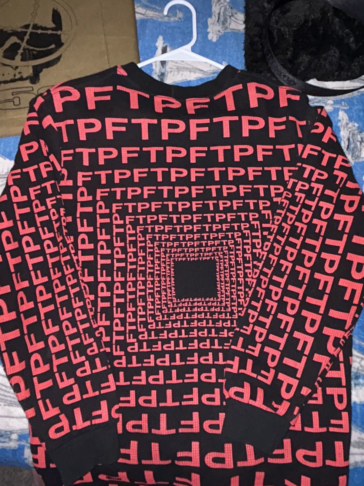Other MEDIUM FTP femme femme red Size US M / EU 48-50 / 2 - 1 Thumbnail