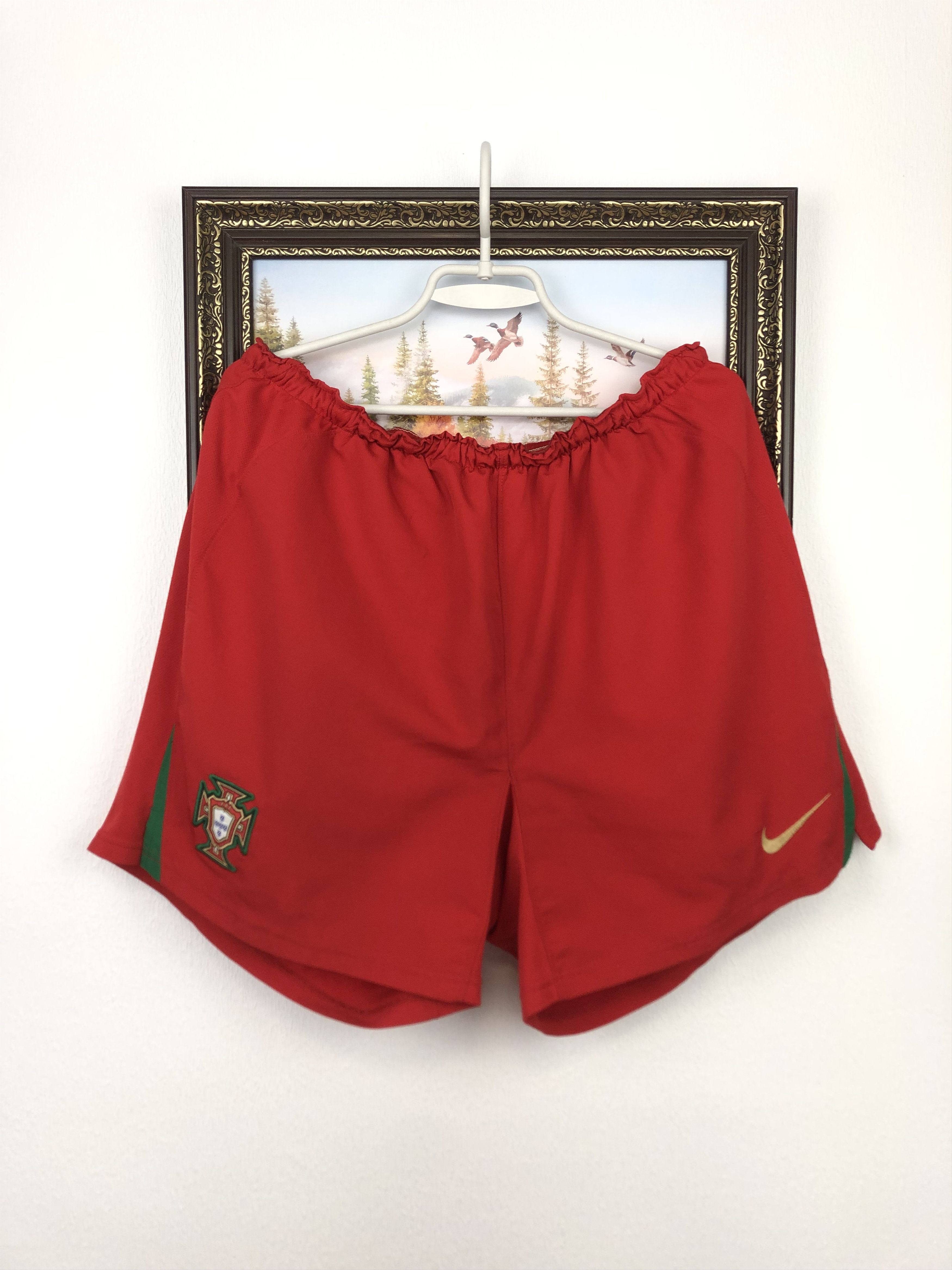 Nike Vintage Nike Portugal Football Shorts Red Soccer Size XL Size US 36 / EU 52 - 1 Thumbnail