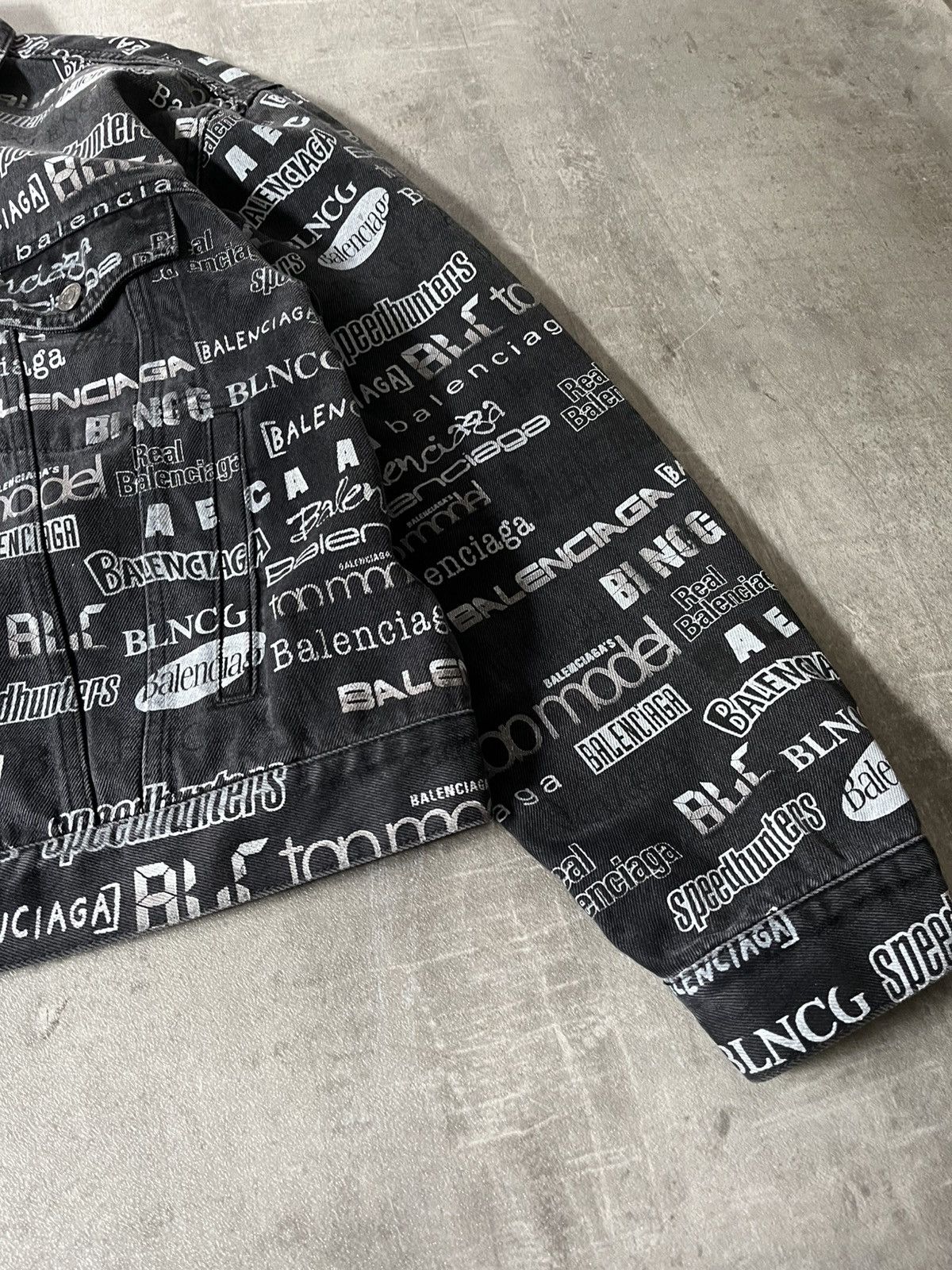 Balenciaga Balenciaga denim jacket all over print black white monogram Size US L / EU 52-54 / 3 - 4 Thumbnail