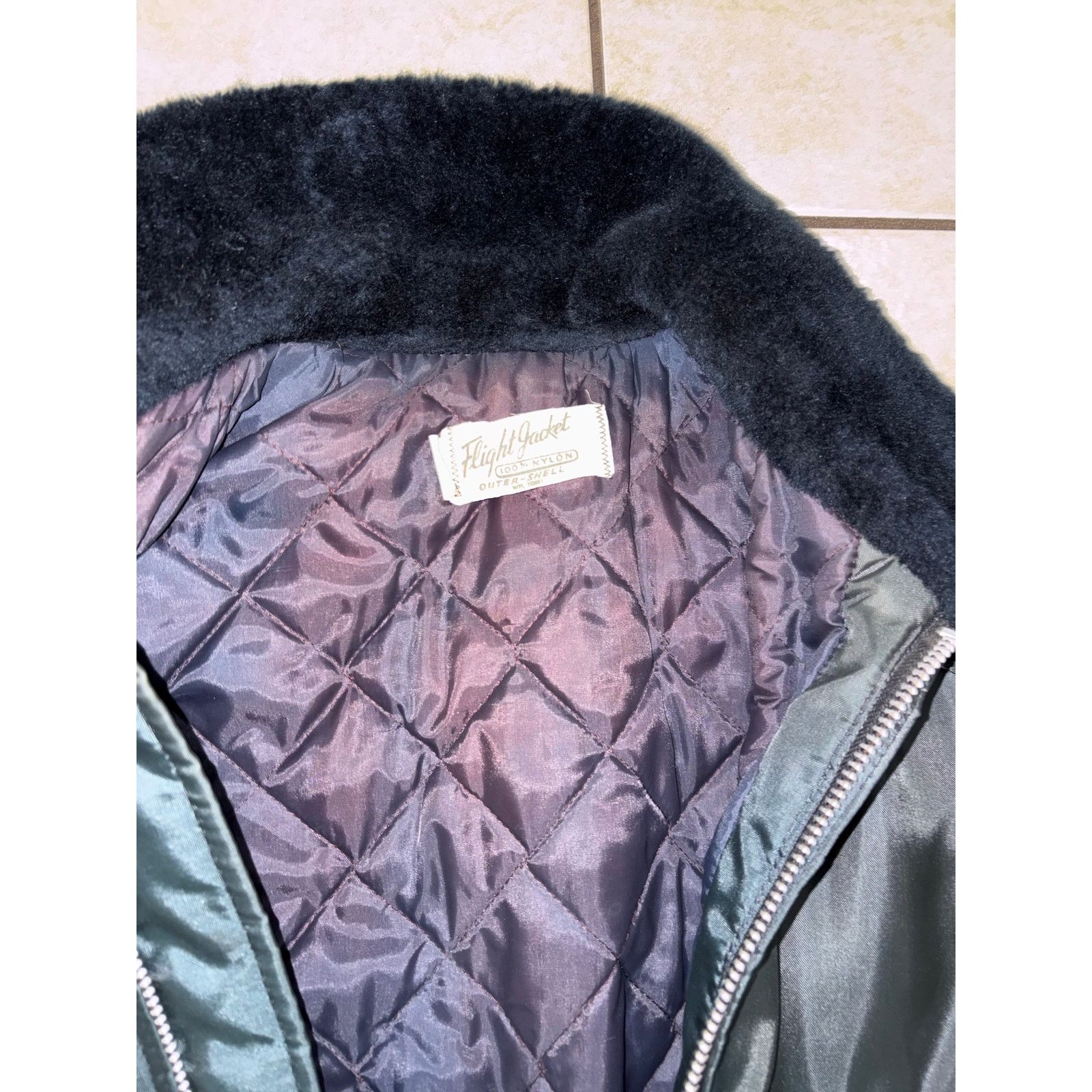 Vintage Vintage flight jacket bomber 100% Nylon navy fur collar Size US M / EU 48-50 / 2 - 2 Thumbnail