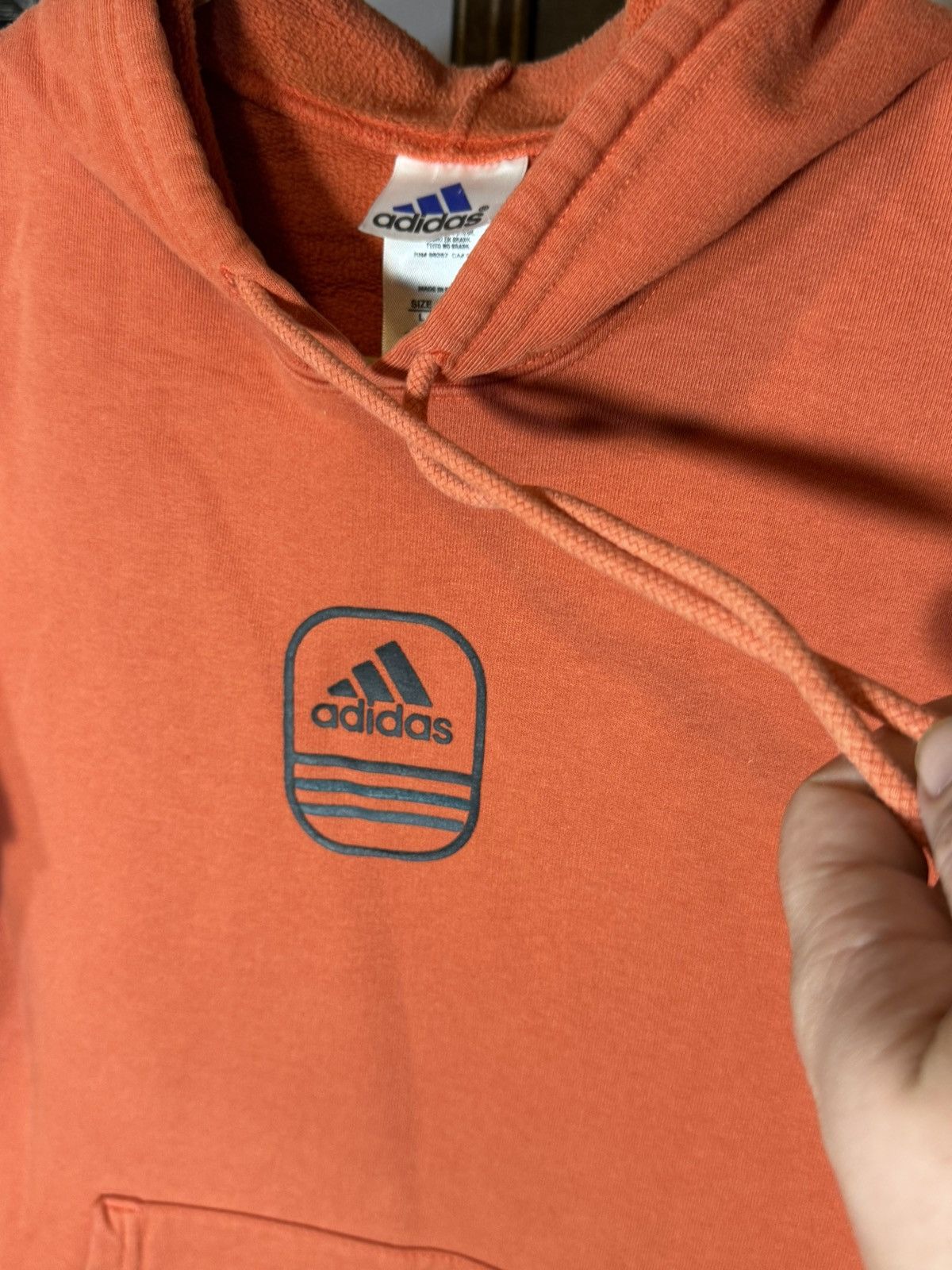 Adidas Vintage Adidas Center Logo Hoodie Size L / US 10 / IT 46 - 5 Thumbnail