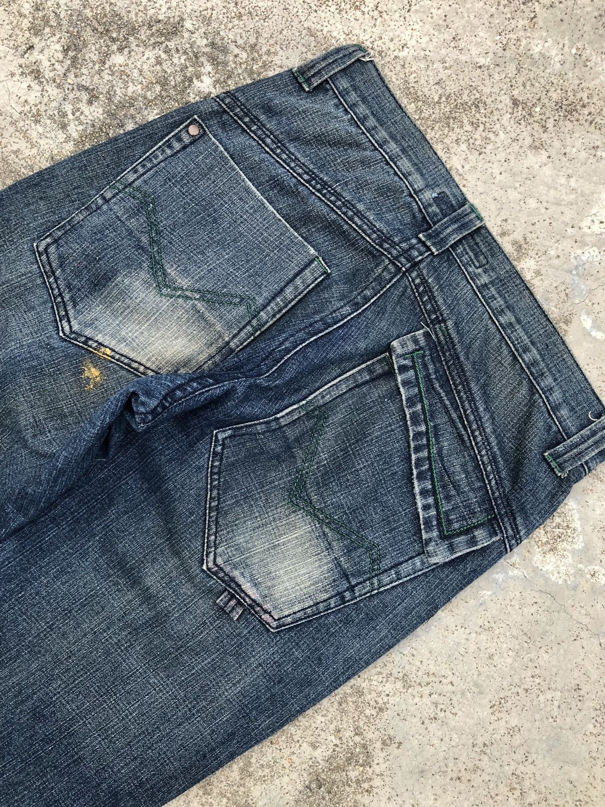 Japanese Brand RECONSTRUCTED DENIM BY CHOUX HOUSE JEANS Size US 30 / EU 46 - 6 Thumbnail