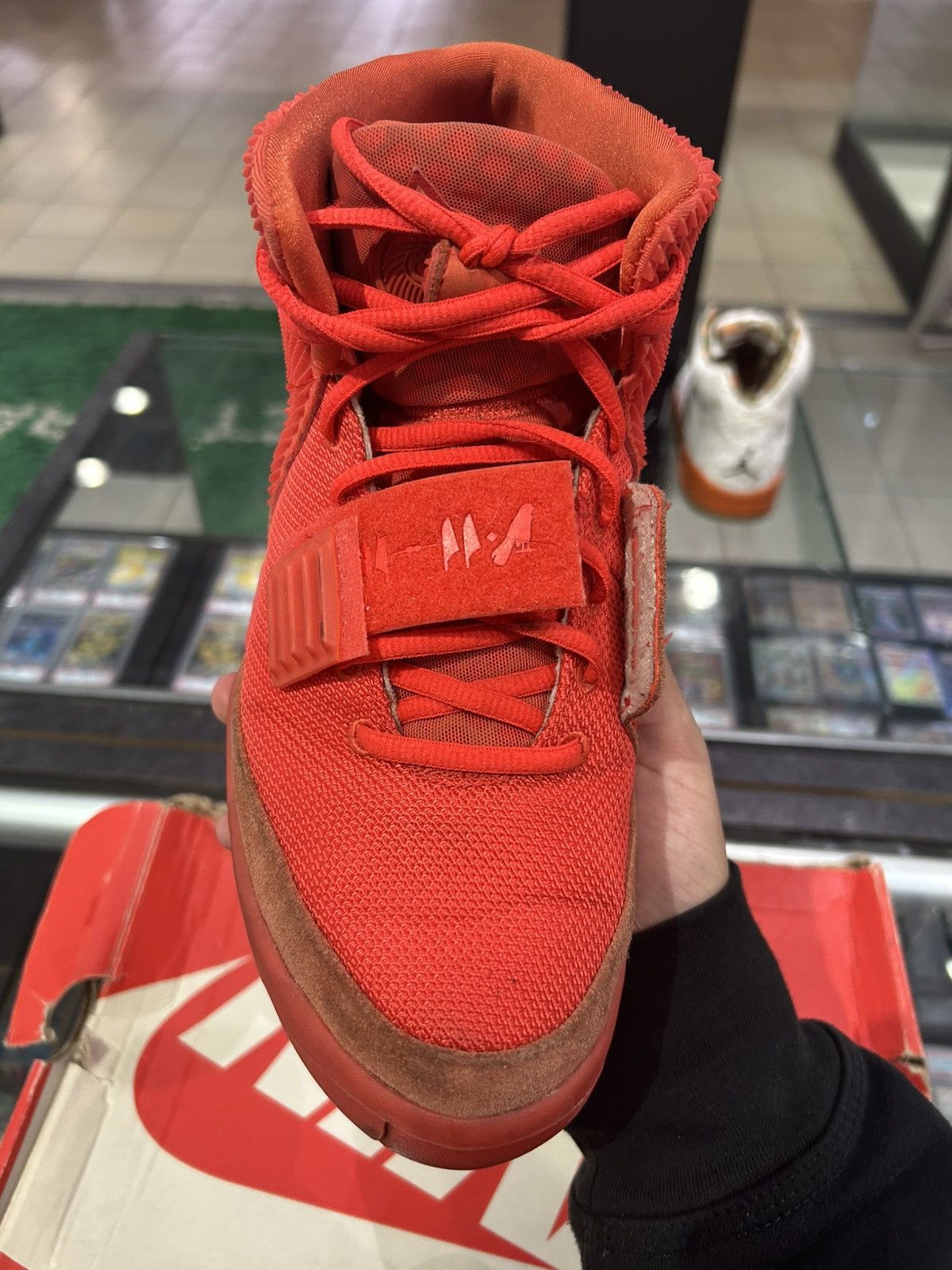 Yeezy Nike Yeezy 2 Red October Size US 9 / EU 42 - 7 Thumbnail