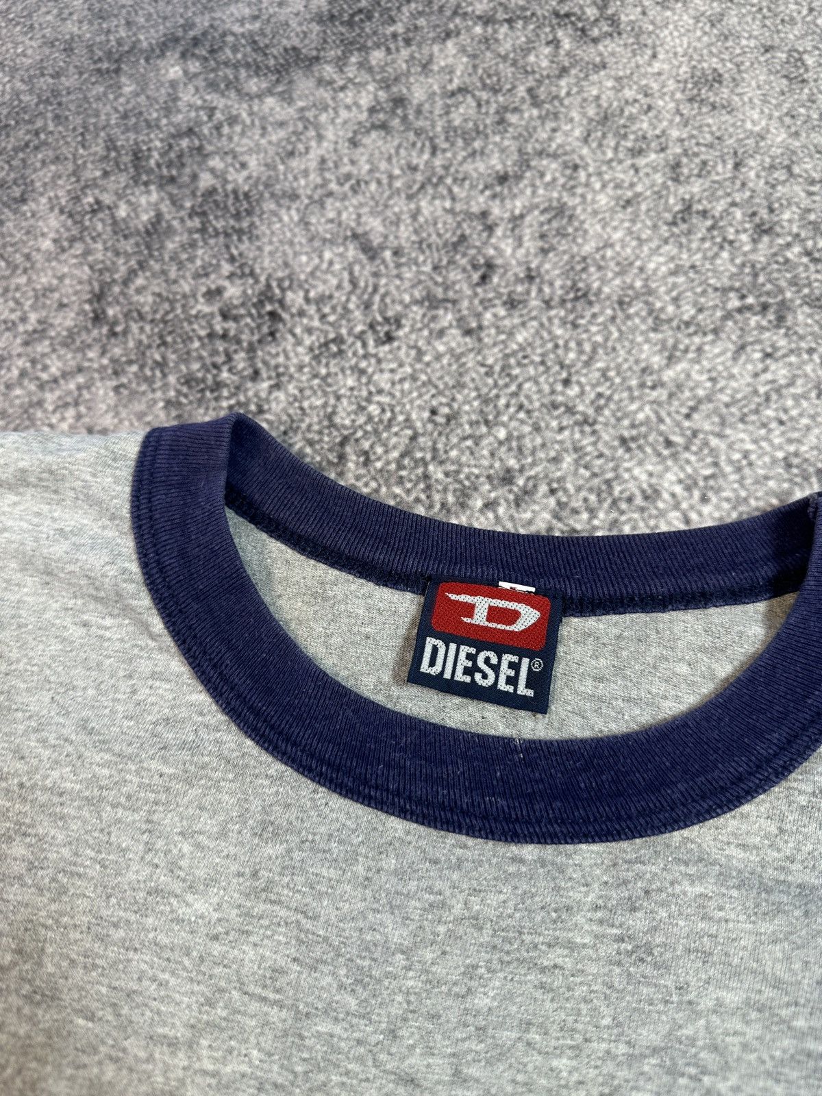 Diesel Vintage Diesel Dragon Big Logo Rare Streetwear Casual Y2K L Size US L / EU 52-54 / 3 - 5 Thumbnail