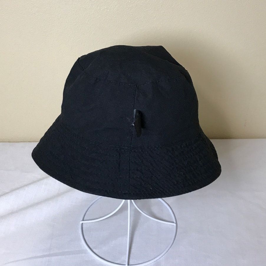 Other Black Lipstick Abstract Design Women Bucket Hat Size ONE SIZE - 3 Thumbnail