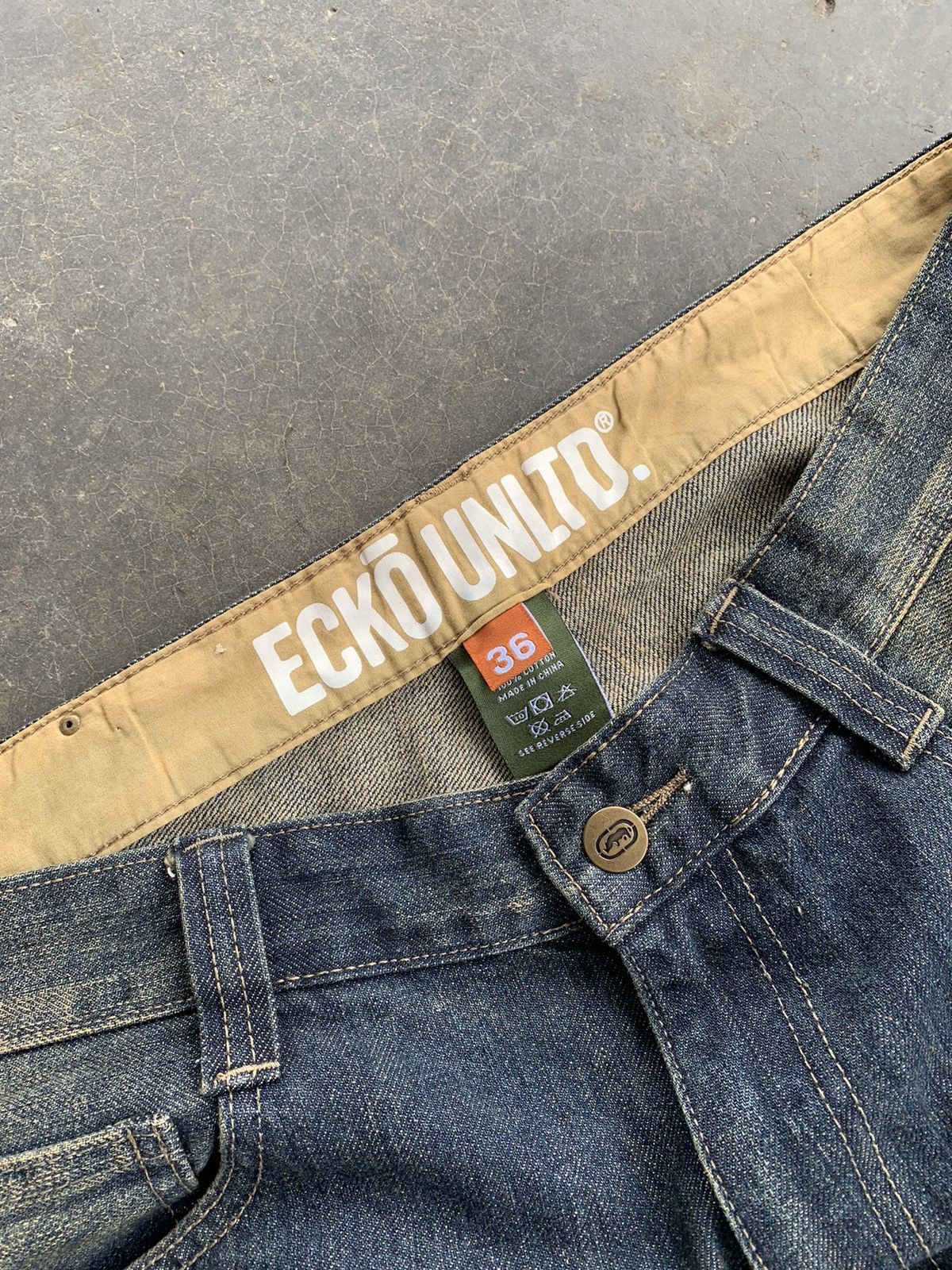 Ecko Unltd. Vintage Ecko Unltd Baggy Jeans Embroidery Logo Size US 36 / EU 52 - 2 Thumbnail