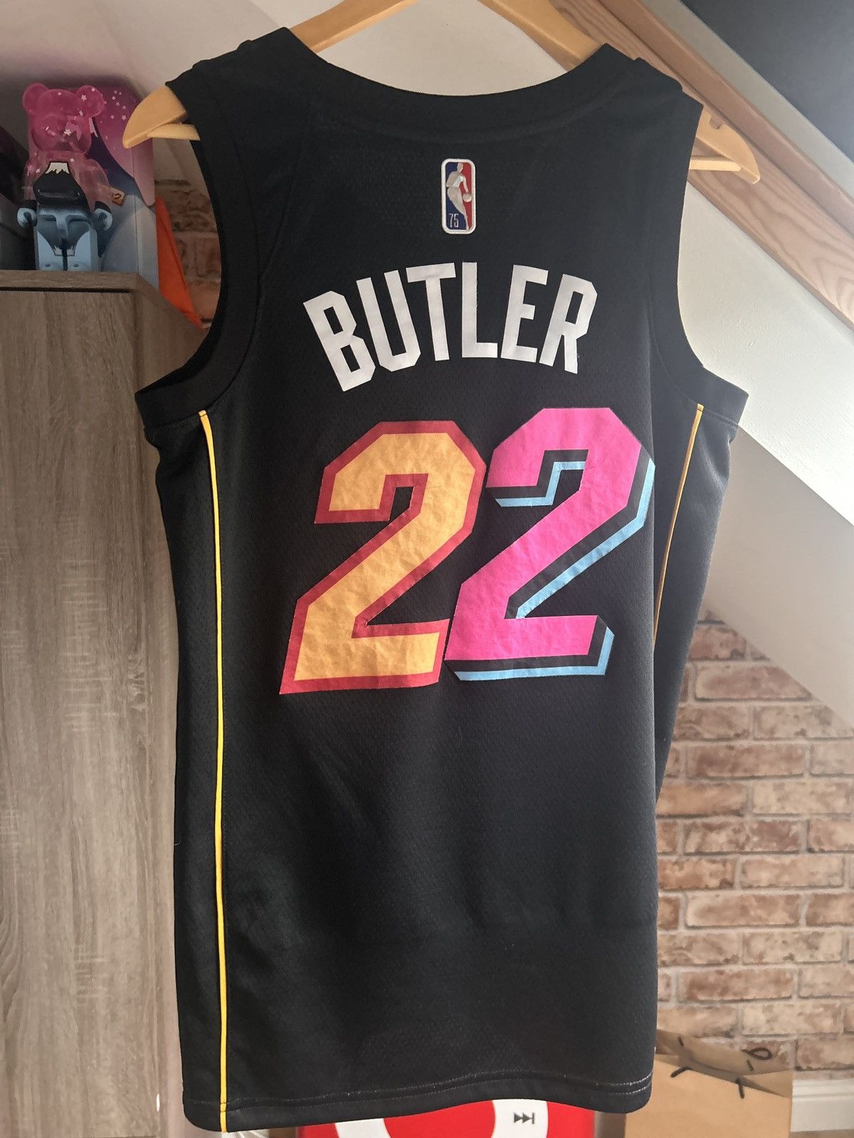 Nike Official NBA 75th Anniversary Miami Heat City Jersey Dri-Fit Size US S / EU 44-46 / 1 - 3 Thumbnail