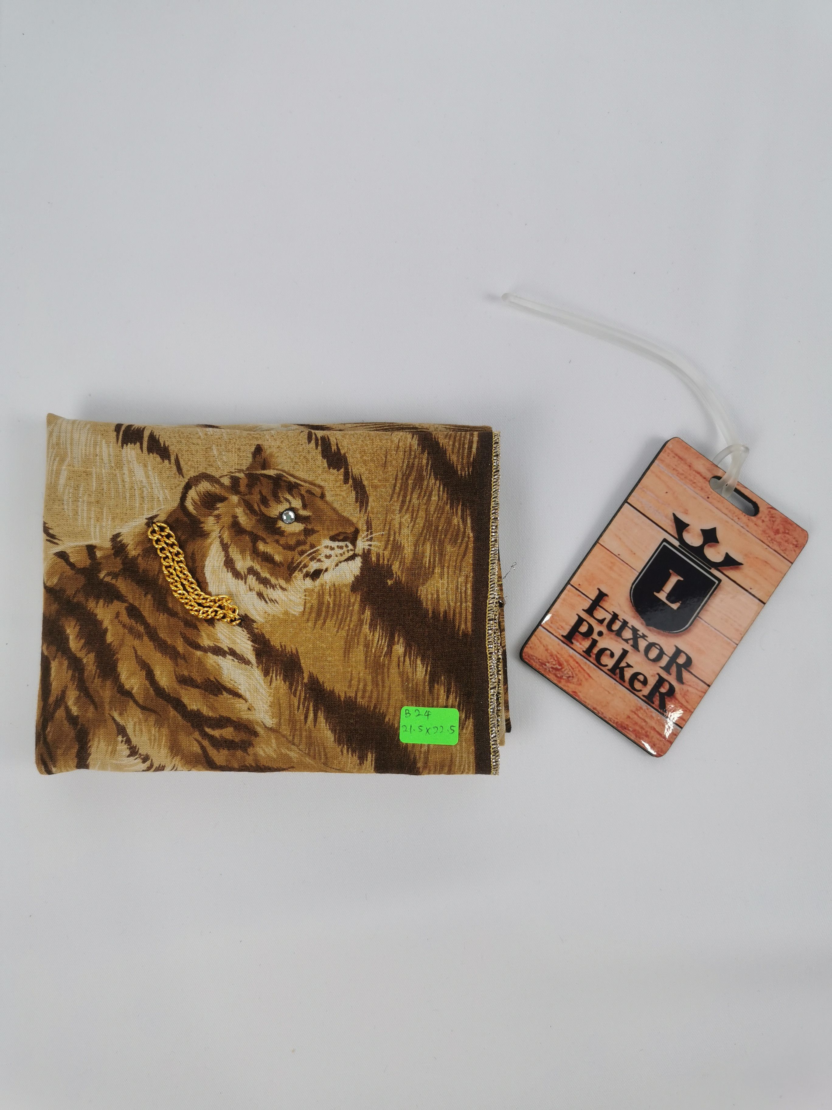 Japanese Brand Japanese brand tiger handkerchief bandana neckerchief Size ONE SIZE - 8 Thumbnail