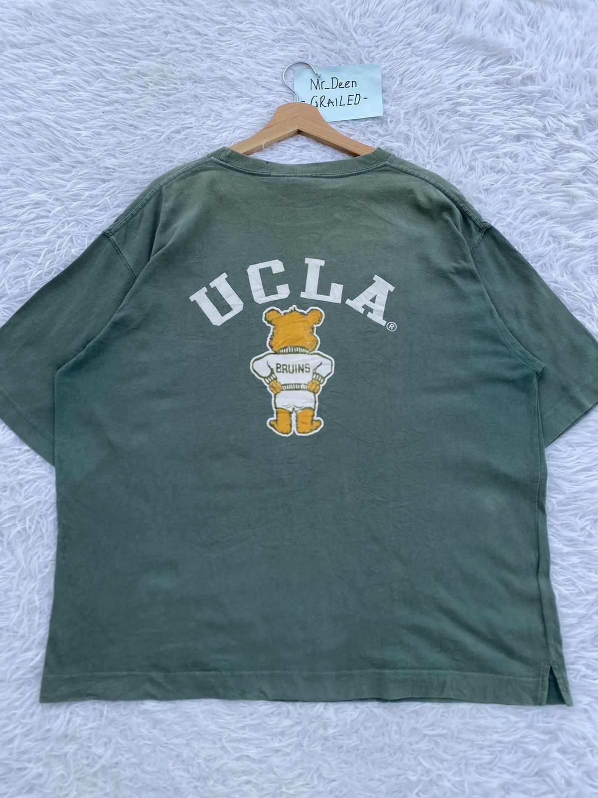 Vintage Rare Vintage UCLA Bruins Los Angeles Tshirt Size US L / EU 52-54 / 3 - 17 Thumbnail