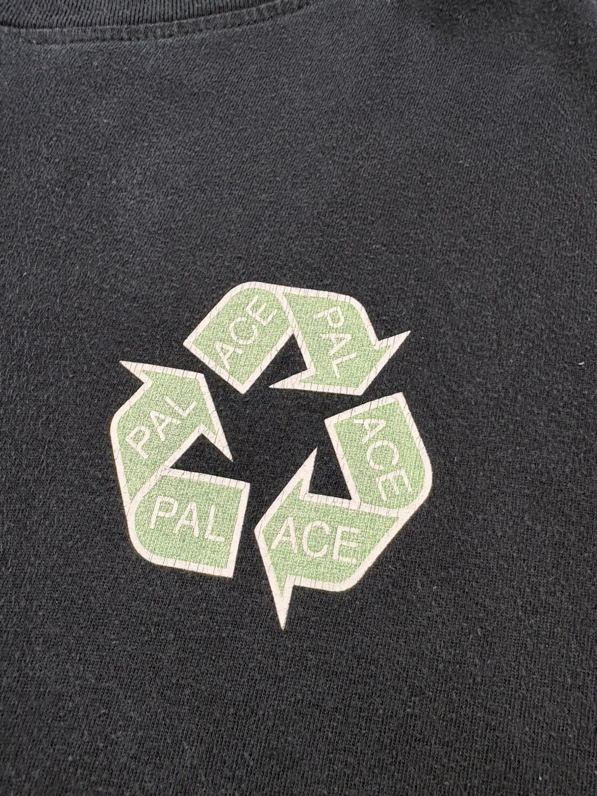 Palace Palace Skateboards Recycle Logo T-Shirt Black Streetwear Y2K Size US L / EU 52-54 / 3 - 12 Thumbnail