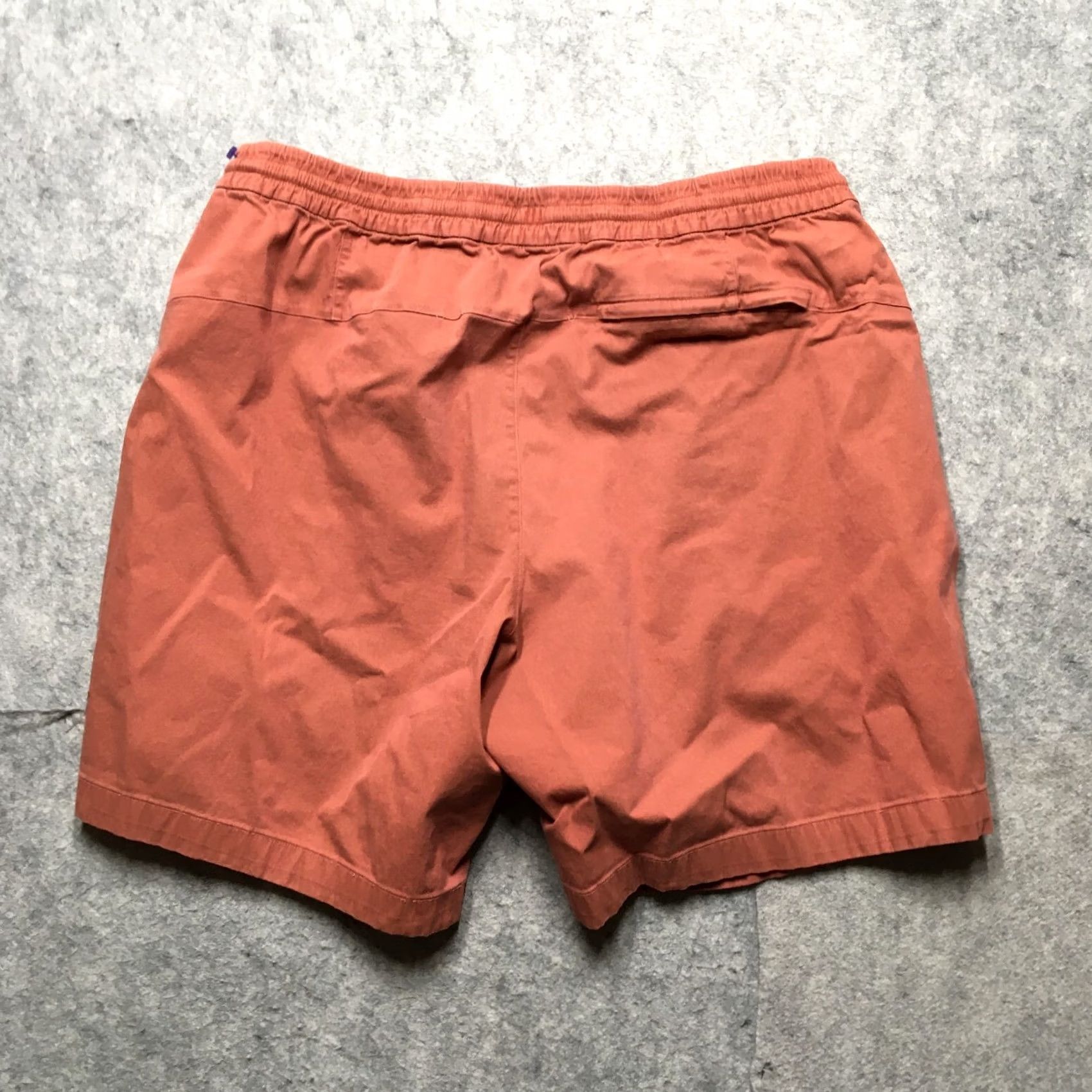 Lululemon Lululemon Bowline Shorts Mens XL Red Washed Athletic Pockets Drawstring Shorts Size US 36 / EU 52 - 6 Thumbnail