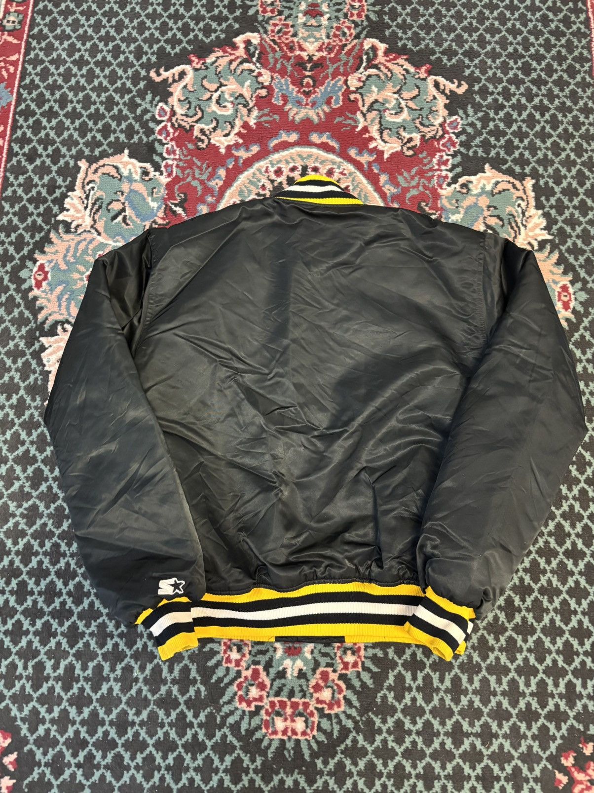 NHL × Starter × Vintage Vintage 90’s Boston Bruins Satin Starter Jacket Size US L / EU 52-54 / 3 - 5 Thumbnail