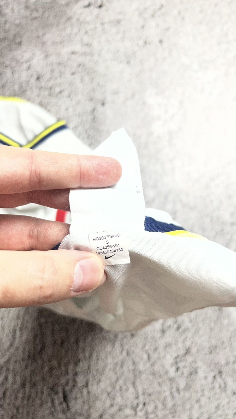 Nike 2020-2021 Nike Tottenham Hotspur jersey Size US S / EU 44-46 / 1 - 6 Thumbnail