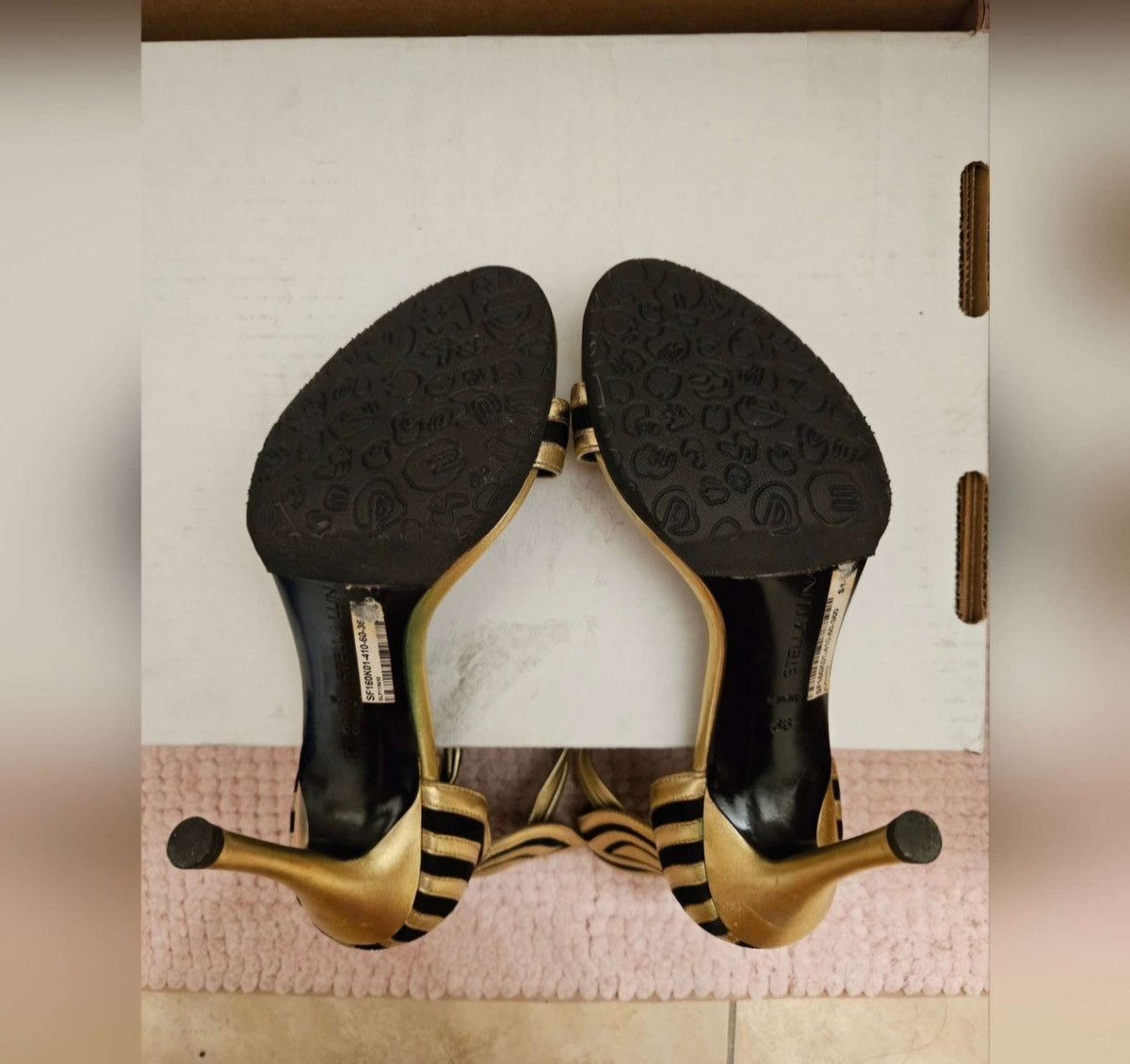 Vintage StellaLuna Gold Wings Leather Double Strap Heel Sandals Size US 6 / IT 36 - 16 Thumbnail
