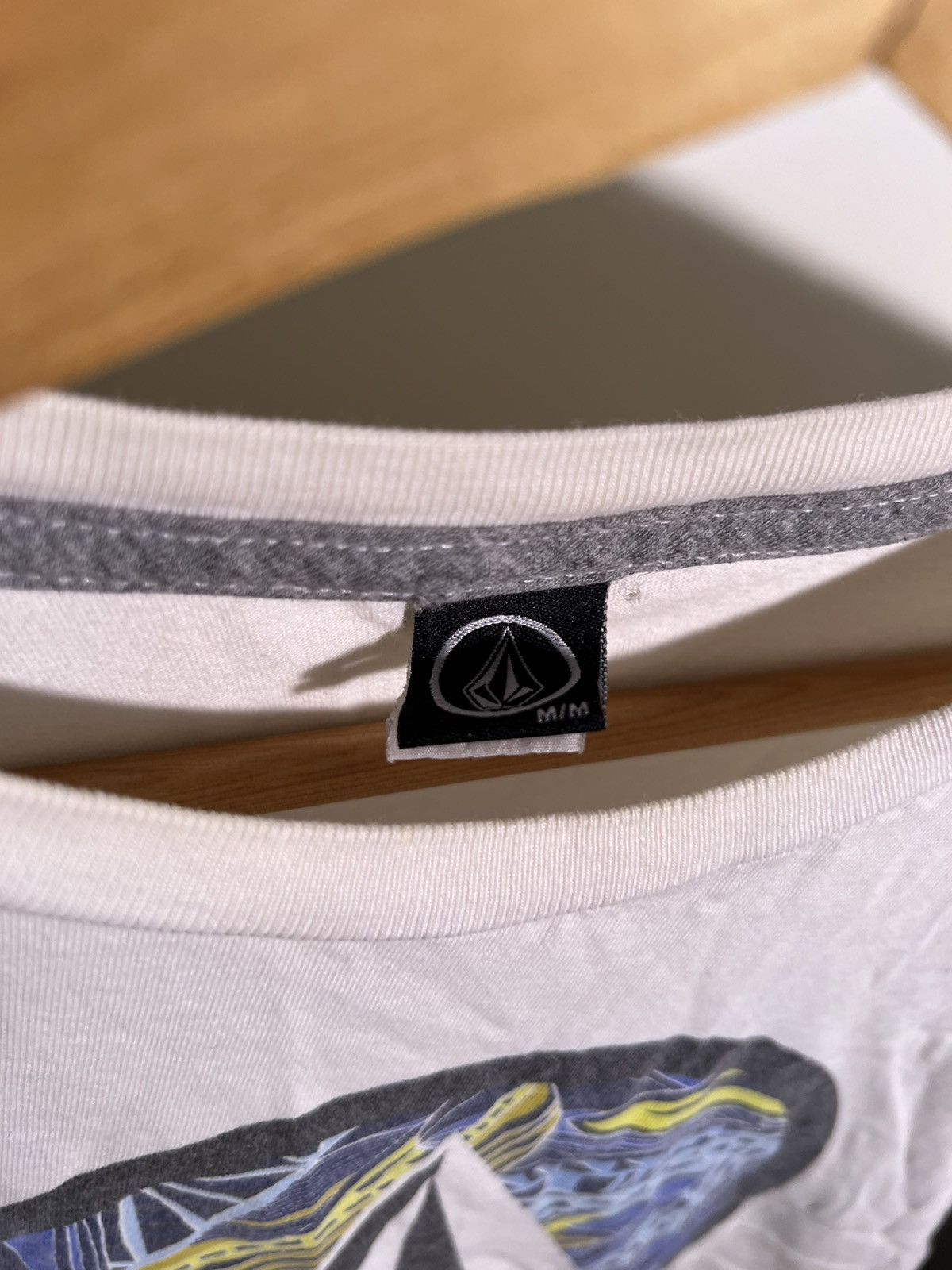 Vintage Y2K 2000’s VTG Vintage Volcom Streetwear Retro Logo T Shirt Size US M / EU 48-50 / 2 - 8 Thumbnail