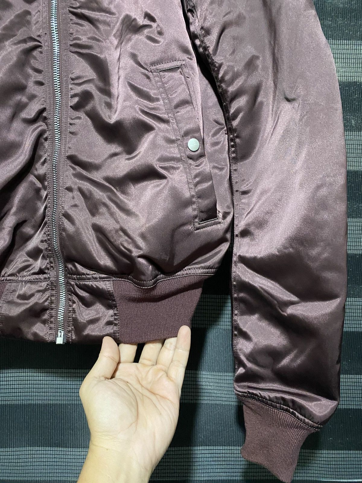 Rick Owens Rick Owens - reversible cropped flight bomber jacket Size US M / EU 48-50 / 2 - 5 Thumbnail