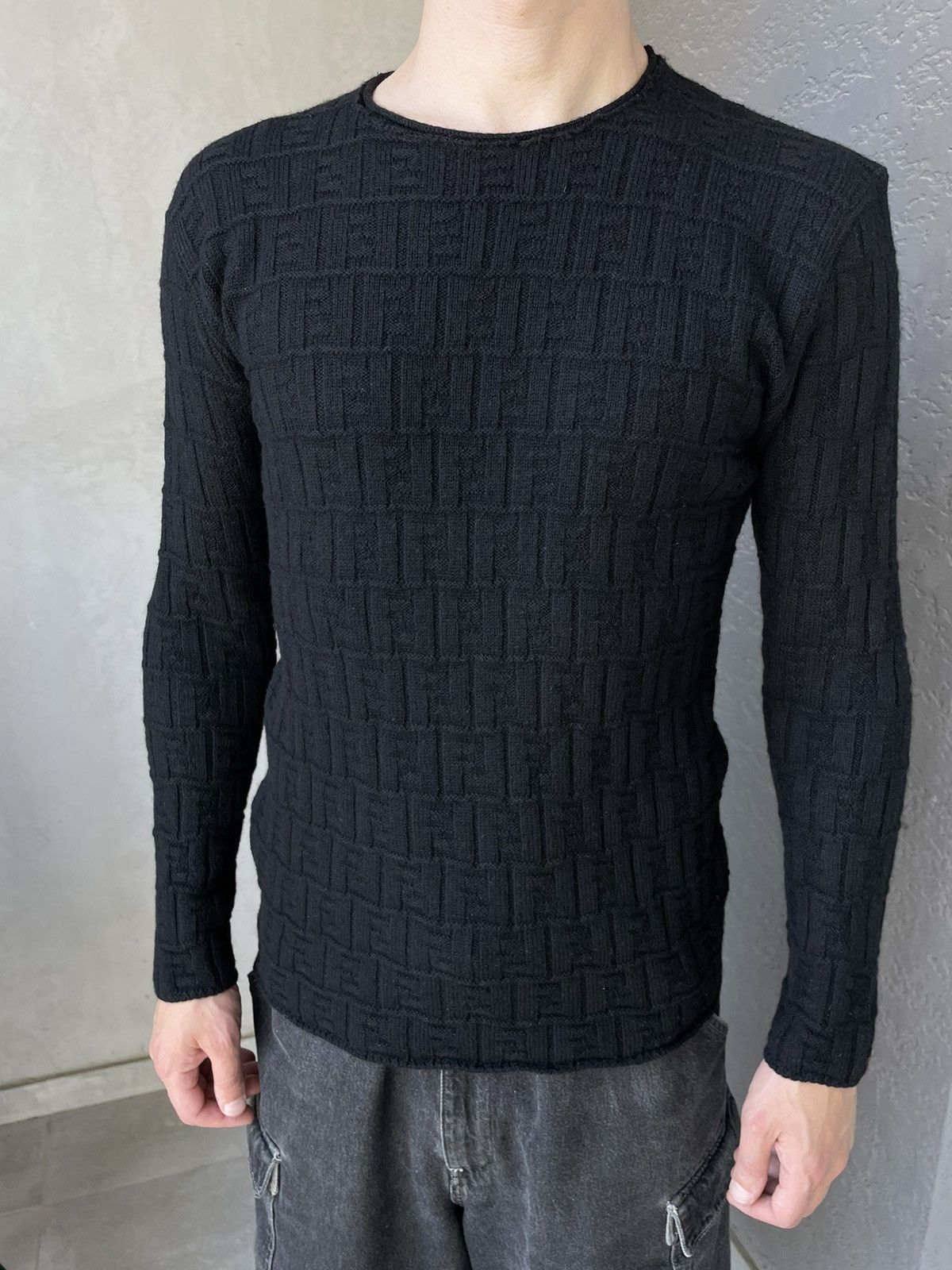 Fendi × Vintage VINTAGE FENDI MONOGRAM 100% WOOL SWEATER Size US L / EU 52-54 / 3 - 1 Thumbnail