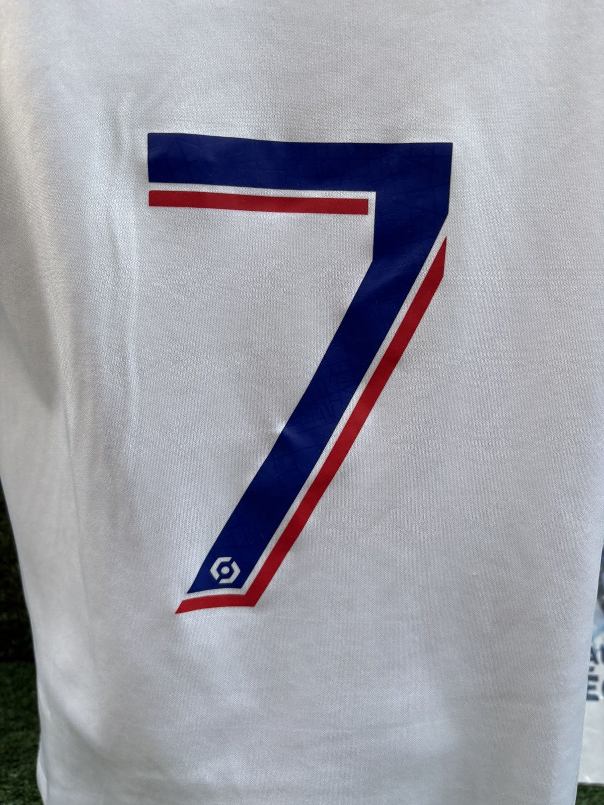 Nike Jersey mbappe psg Size US XS / EU 42 / 0 - 4 Thumbnail