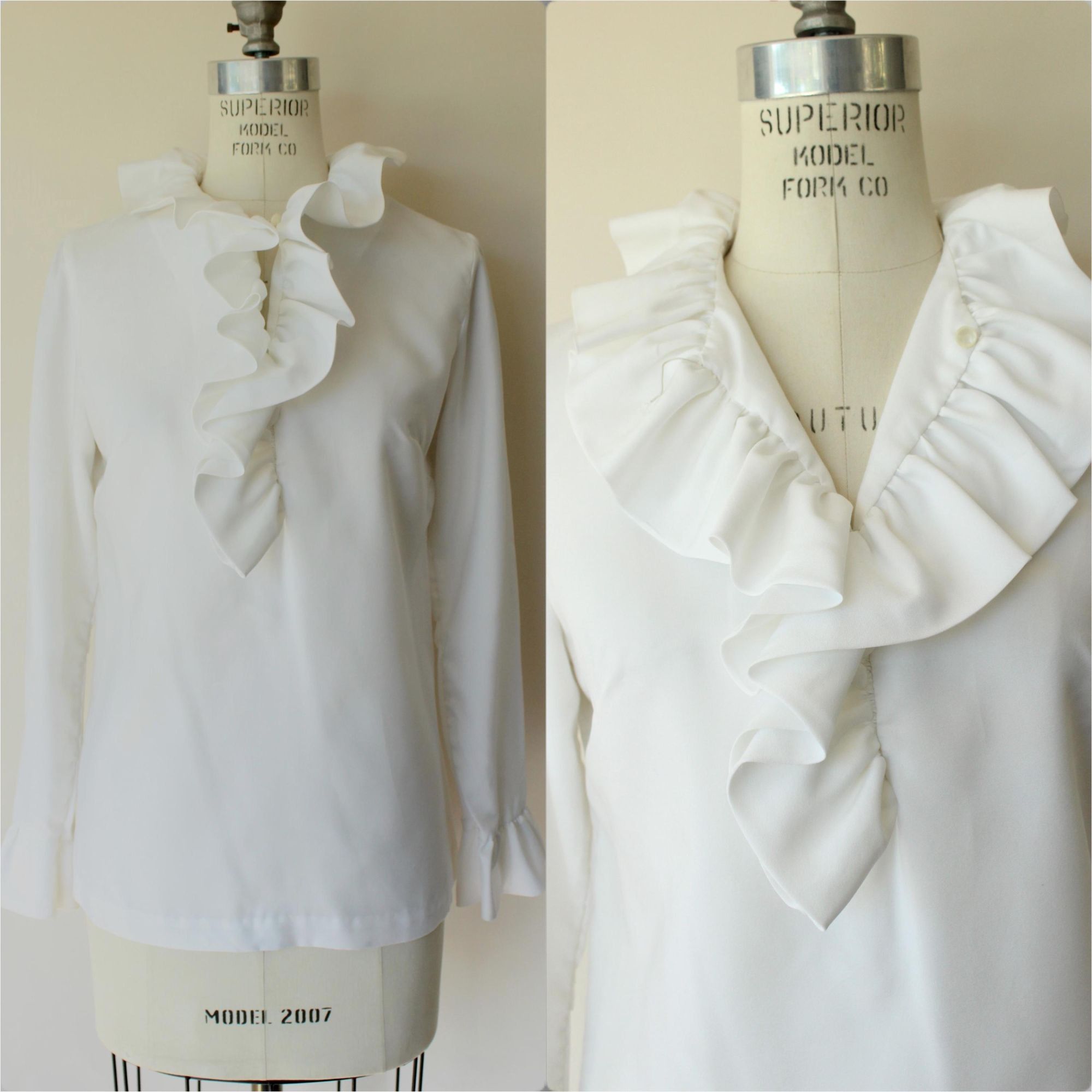 Vintage Vintage 1960s Blouse, Teddi of California White Ruffle Colla Size M / US 6-8 / IT 42-44 - 1 Thumbnail