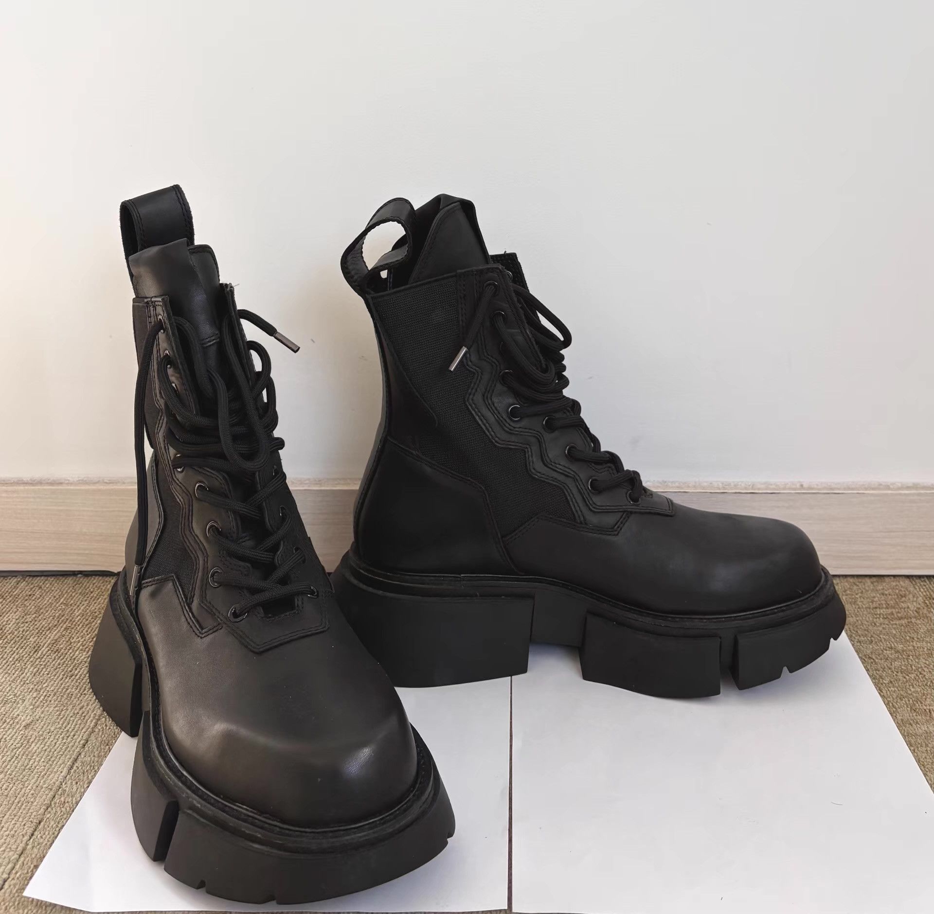 Julius Julius 21FW Men's Paneled Chunky Sole Boots Ｑ21 Size US 8 / EU 41 - 1 Thumbnail