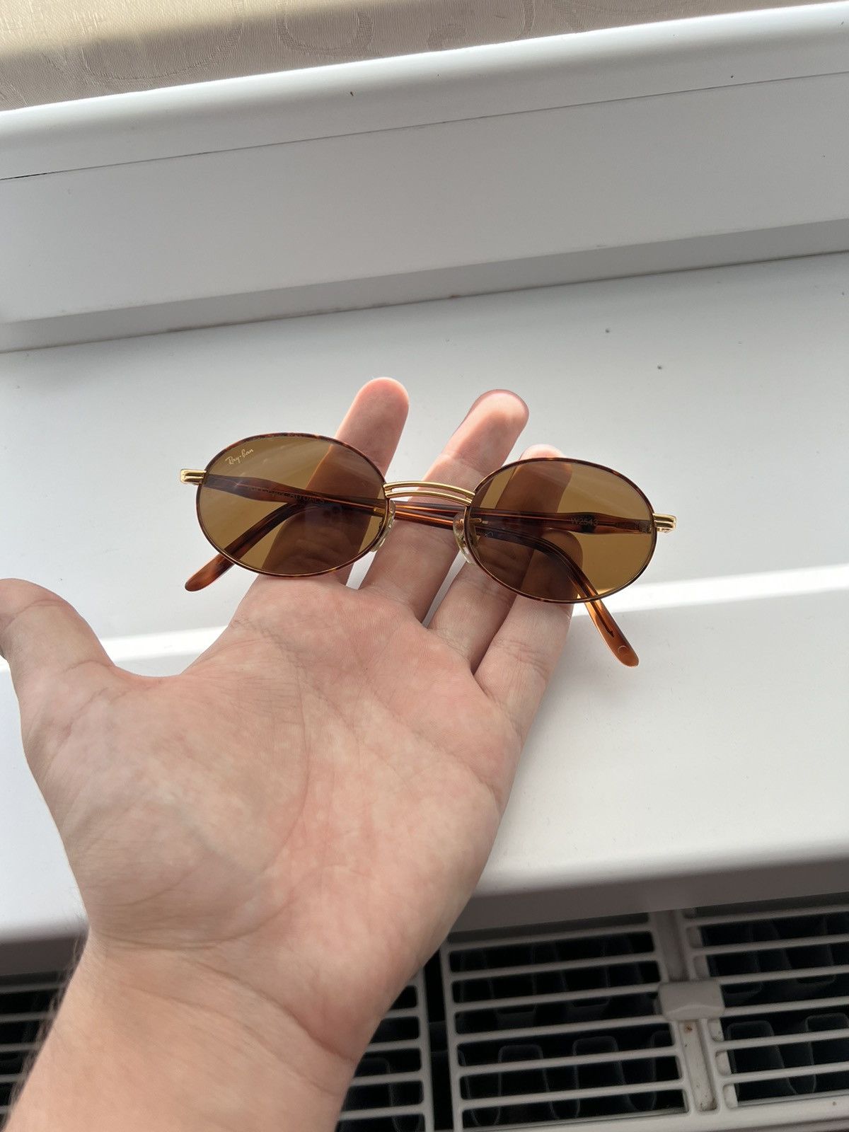 RayBan Ray-Ban Brown Sunglasses W2543 Logo Tortoise Shell Frame. Size ONE SIZE - 3 Thumbnail