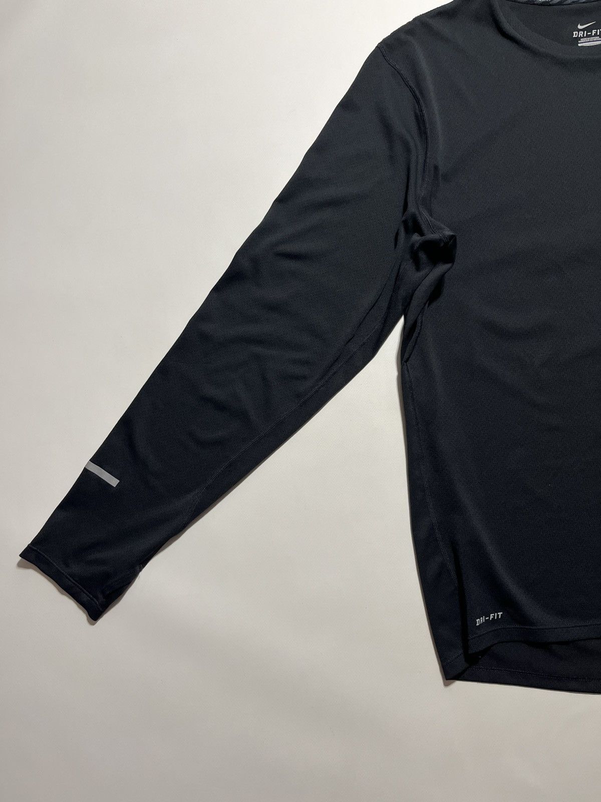 Nike Nike Running DRI-FIT CONTOUR longsleeve Size US XL / EU 56 / 4 - 7 Thumbnail