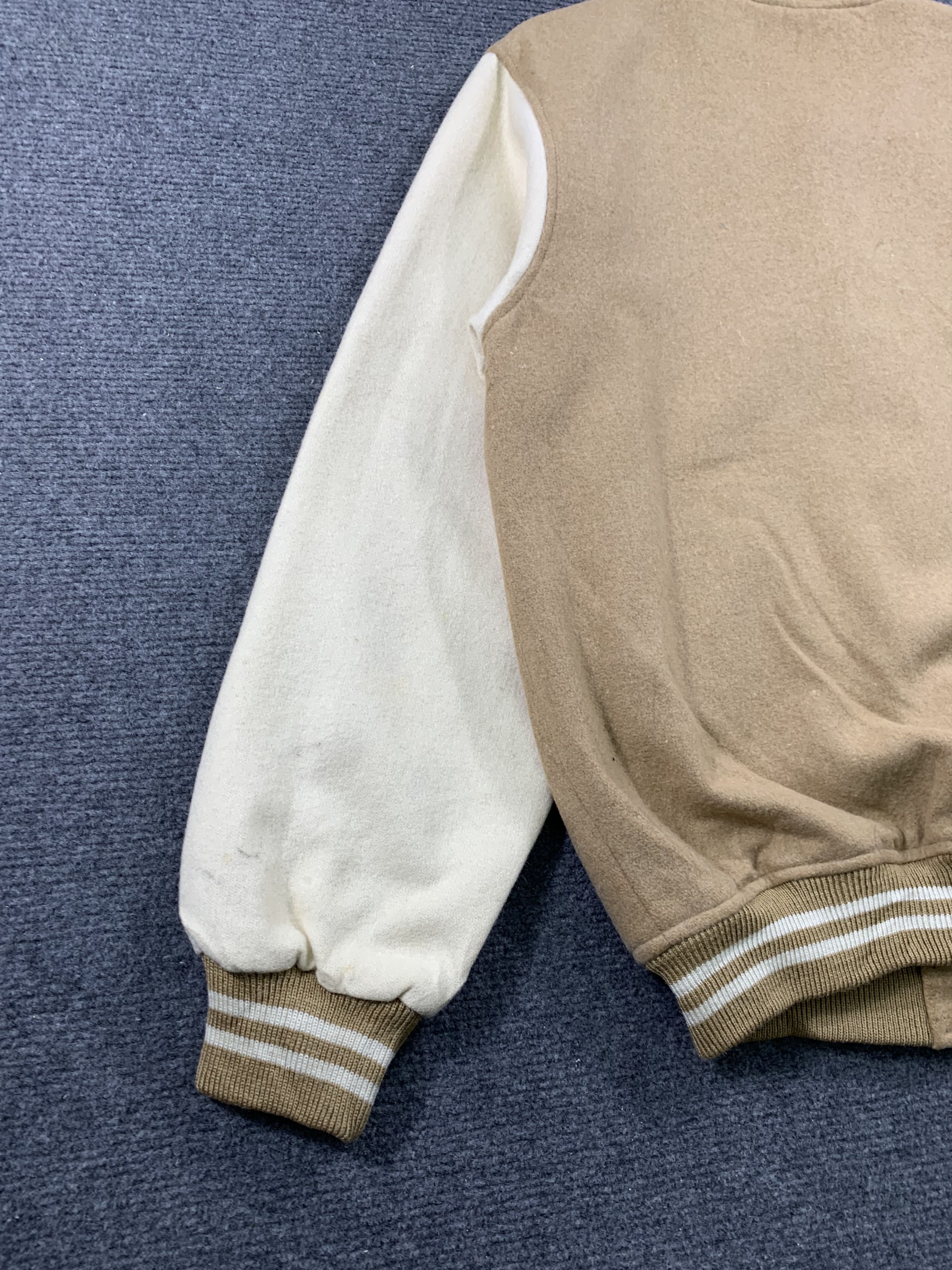 Japanese Brand Vintage Crocodile Button Up Wool Varsity Jacket Size US S / EU 44-46 / 1 - 16 Thumbnail