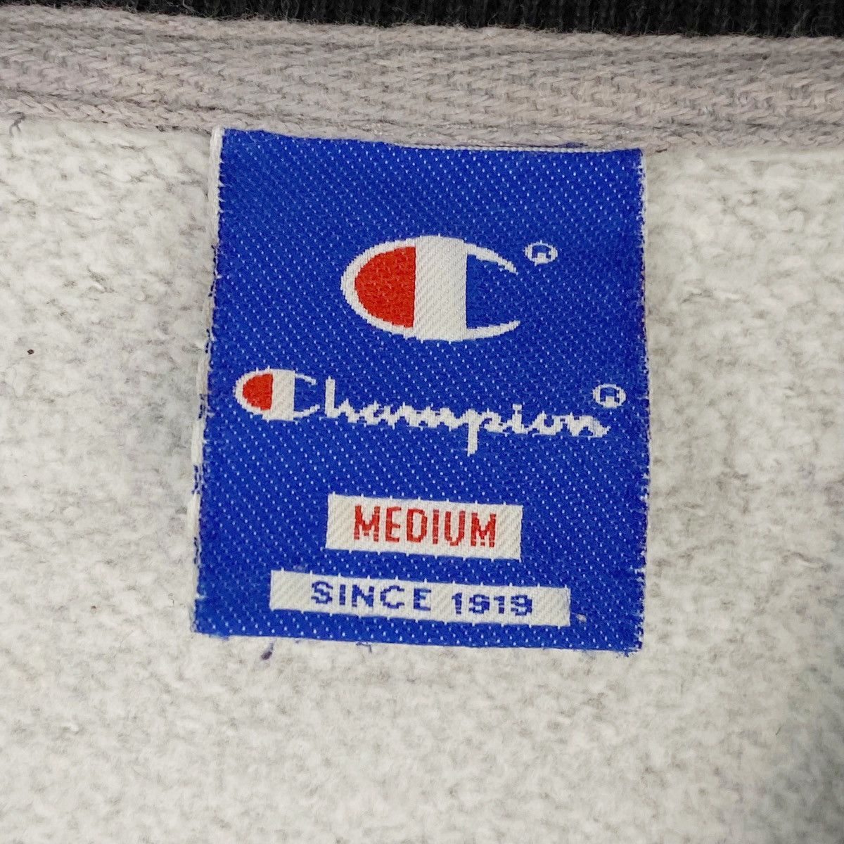Champion × Vintage Vintage Champion Embroidered Logo Crewneck Sweatshirt Gray Size M / US 6-8 / IT 42-44 - 5 Thumbnail
