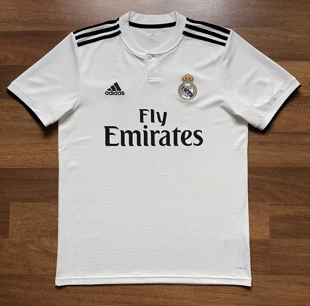 Adidas REAL MADRID ADIDAS 2018/2019 FOOTBALL HOME JERSEY #10 MODRIC Size US M / EU 48-50 / 2 - 2 Thumbnail