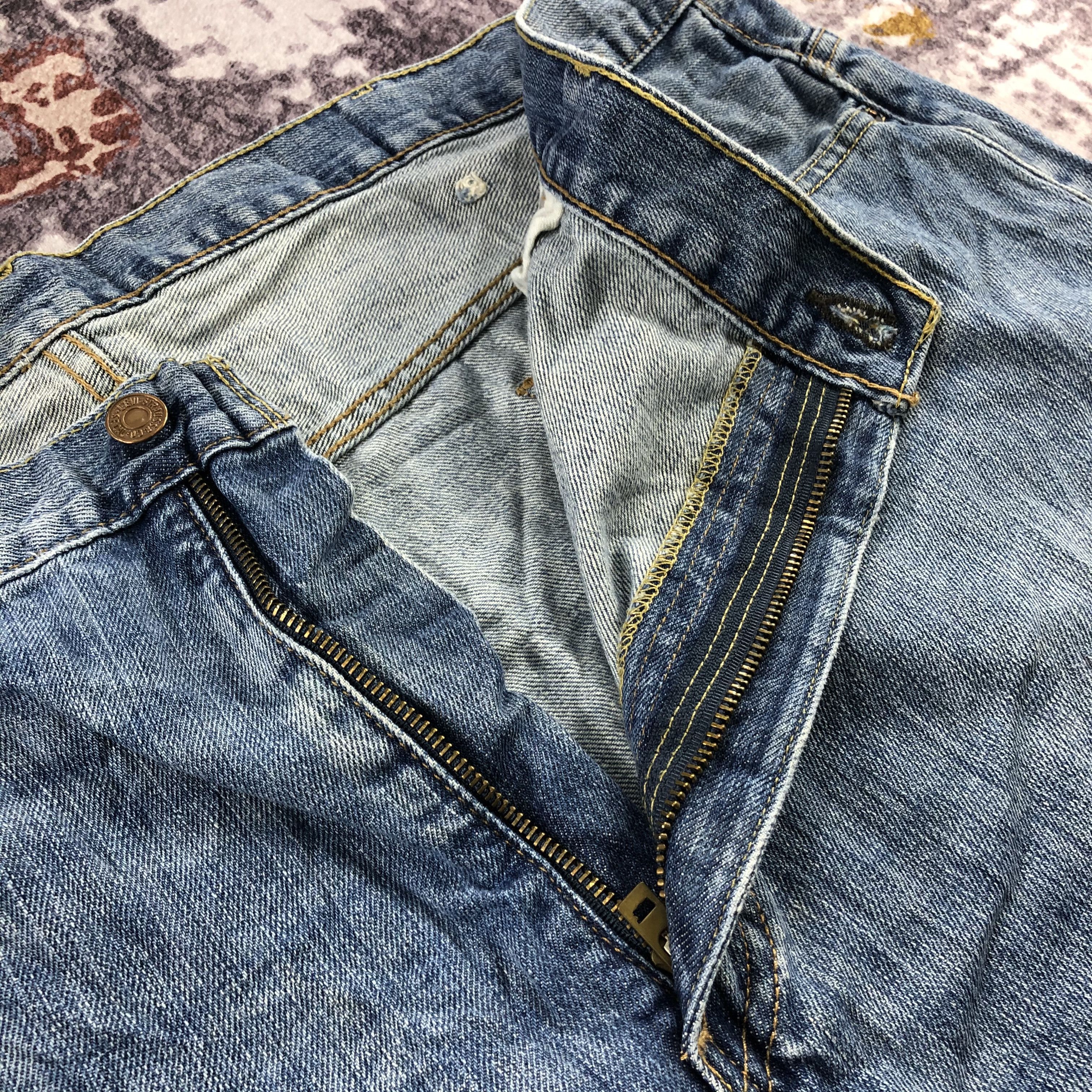 Levi's × Vintage Vintage Blue Wash Levis 569 Jeans-JM2980 Size US 44 / EU 60 - 8 Thumbnail
