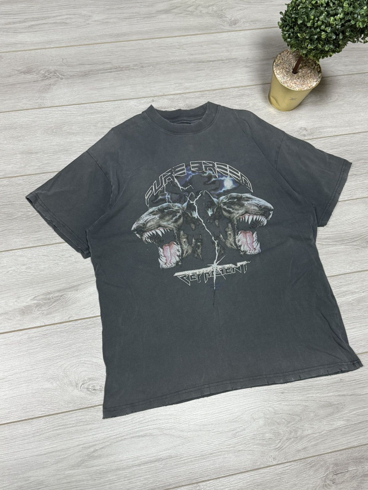 Represent Clo. Represent pure breed dog distressed faded tee shirt Size US M / EU 48-50 / 2 - 2 Thumbnail