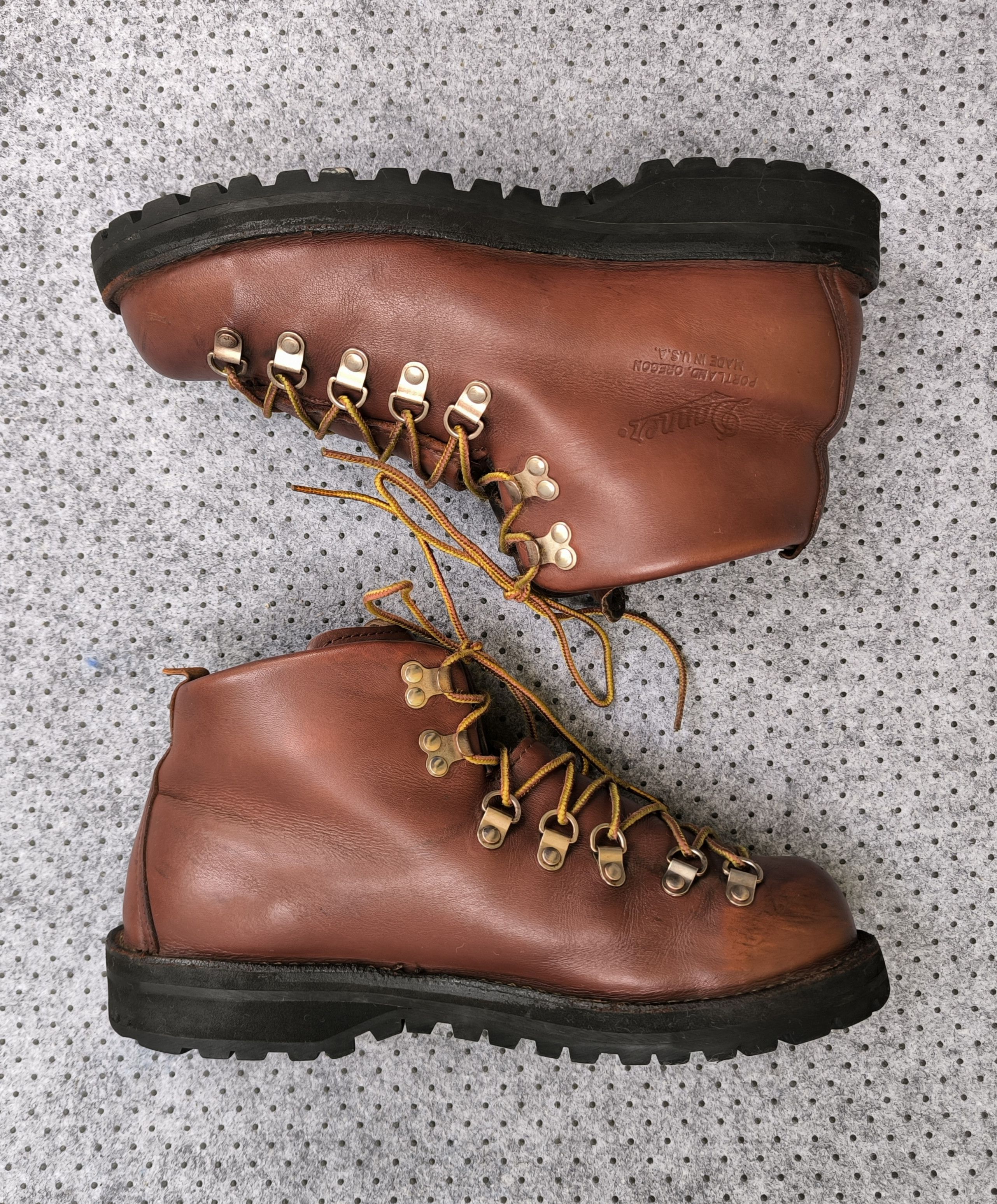 Supreme x New York Yankees x Timberland Field Boot