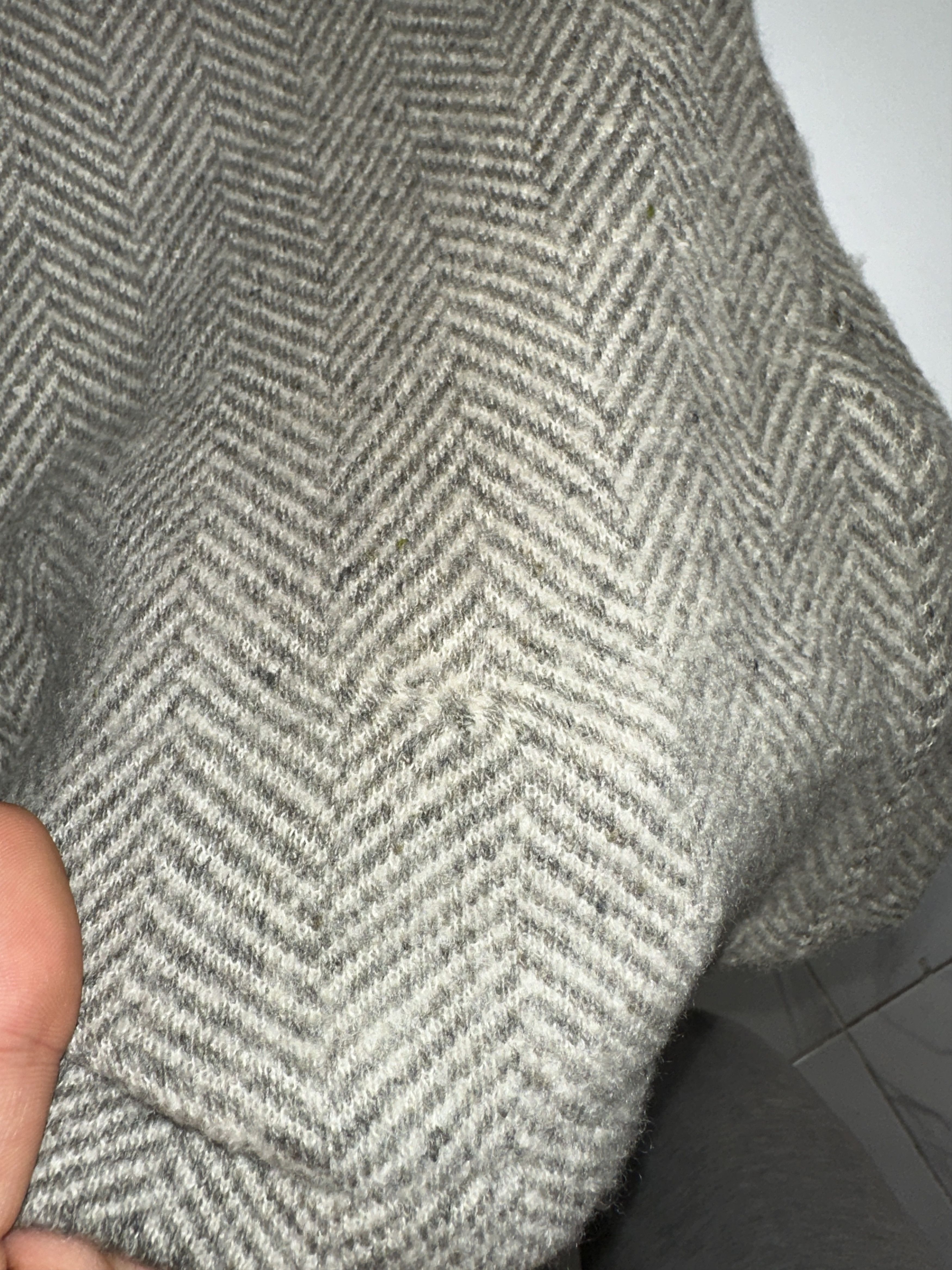 Ralph Lauren Purple Label Ralph Lauren Purple Label Herringbone Button Shoulder Sweate Size US L / EU 52-54 / 3 - 14 Thumbnail