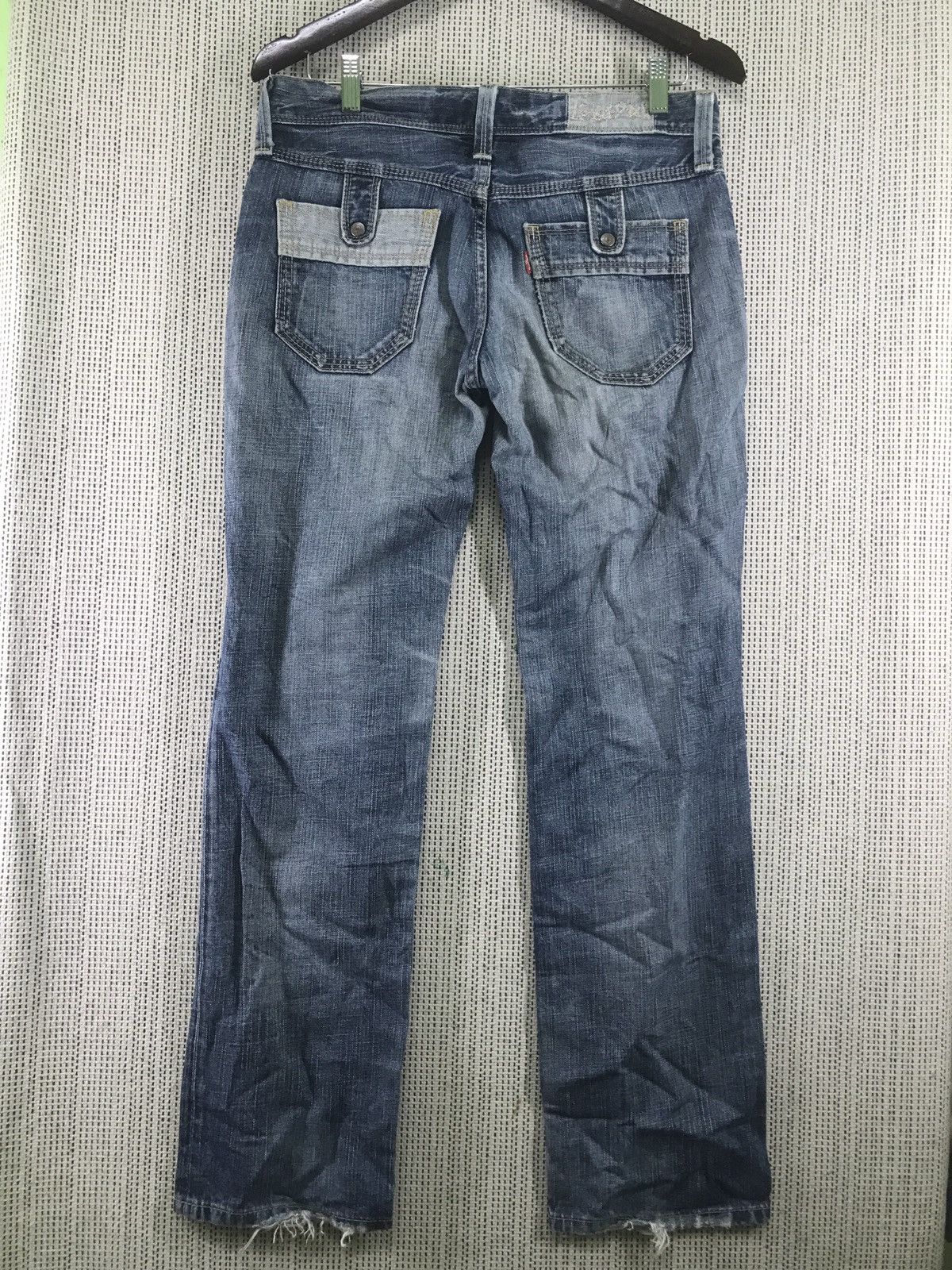 Levi's Vintage levis women very rare Size 29" - 2 Thumbnail