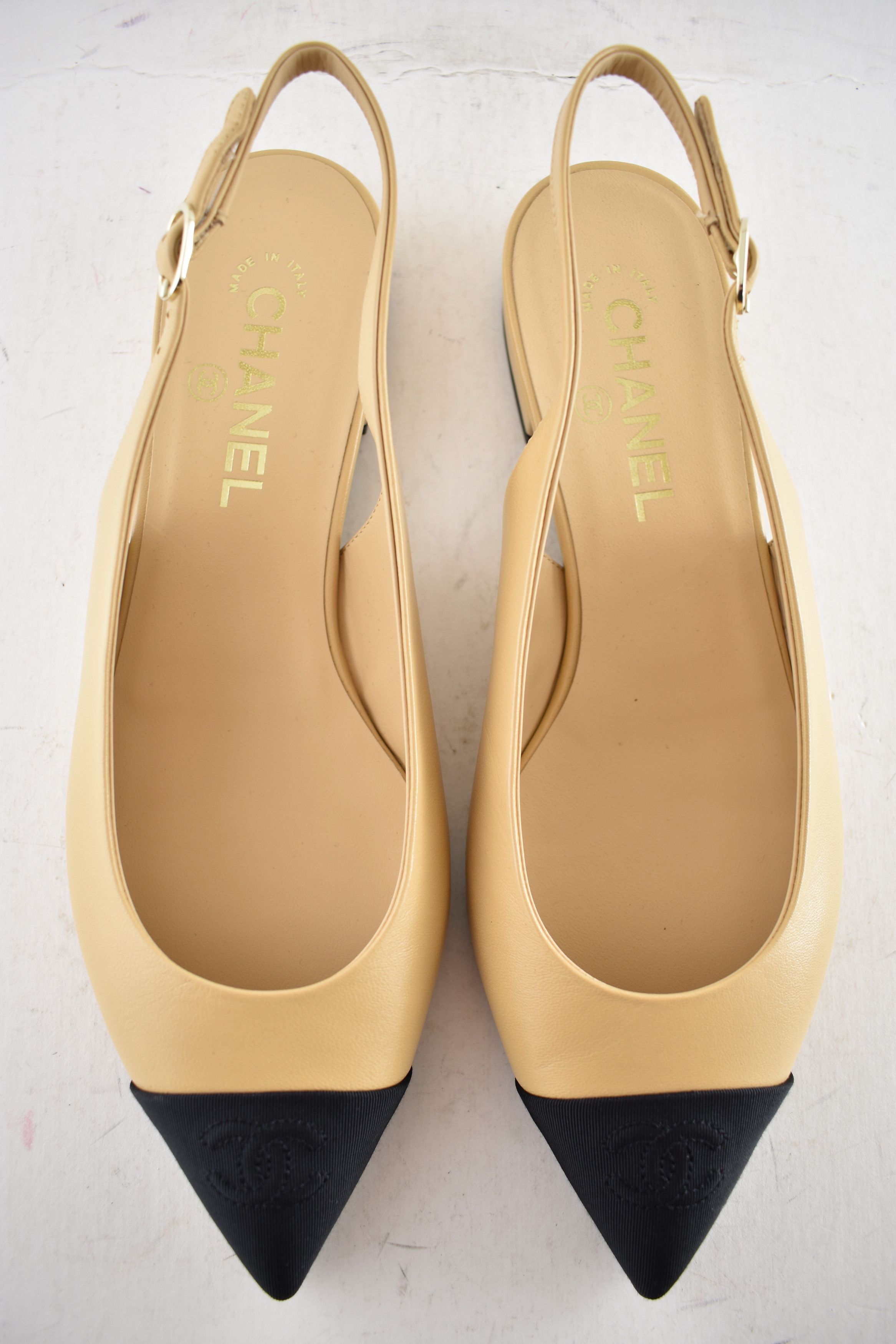 Chanel Chanel 24A Black CC Logo Slingback Pointed Ballet Flat 39 Size US 9 / IT 39 - 10 Thumbnail