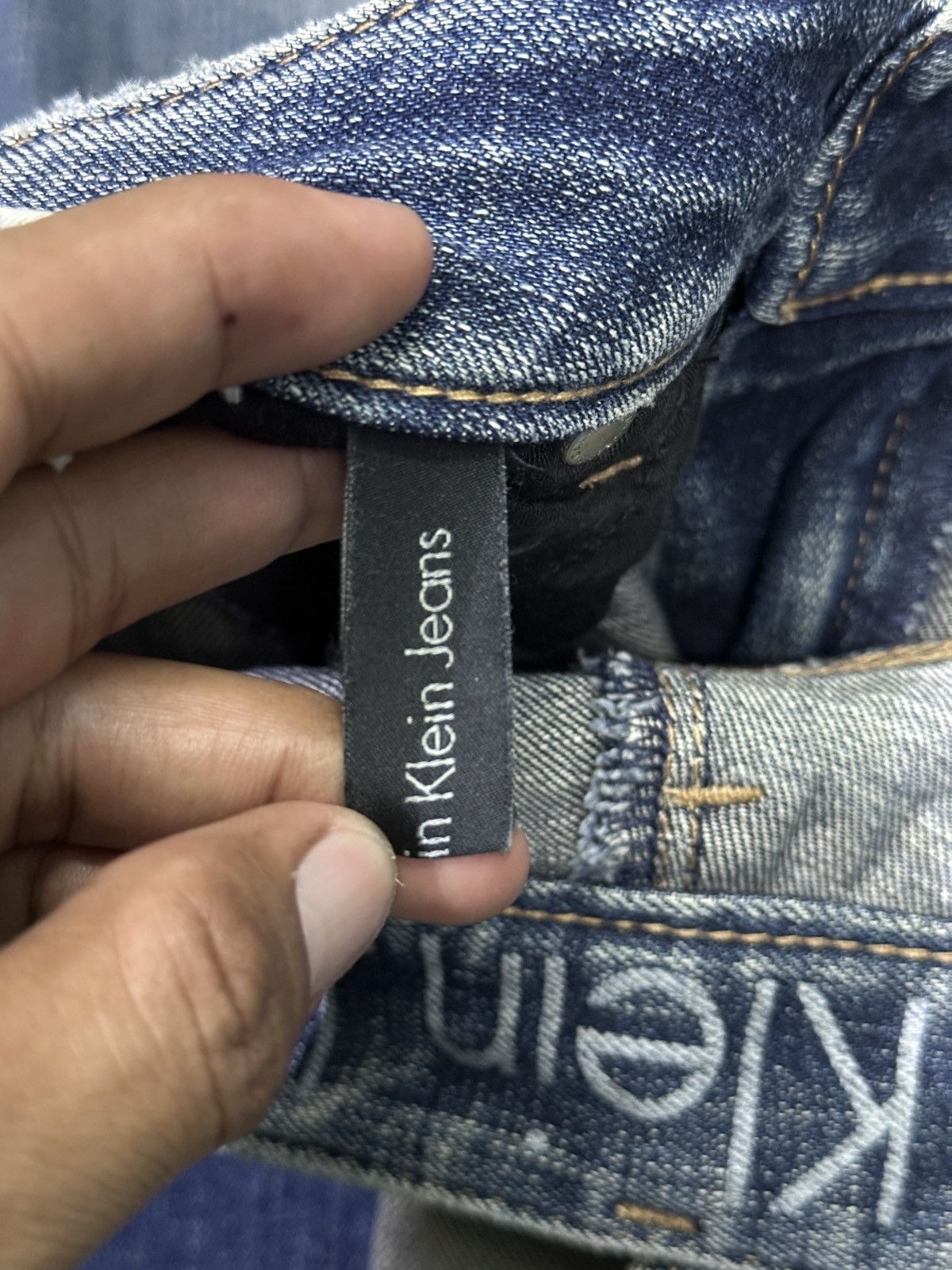 Calvin Klein Calvin Klein Bootcut Jeans Denim . Size US 30 / EU 46 - 14 Thumbnail