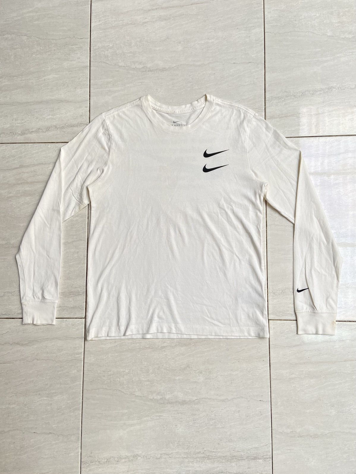 Nike THE NIKE TEE White Long T-shirt Size US S / EU 44-46 / 1 - 1 Thumbnail