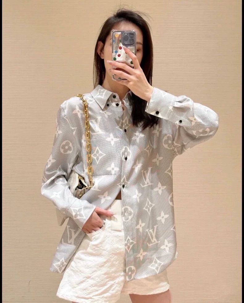 Louis Vuitton Louis Vuitton 23 grey logo presbyopic full print mulberry Size XS / US 0-2 / IT 36-38 - 9 Thumbnail