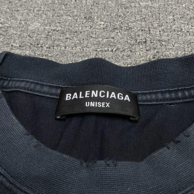 Balenciaga Balenciaga Scissors Washed Destroyed Short Sleeve Size US L / EU 52-54 / 3 - 5 Thumbnail